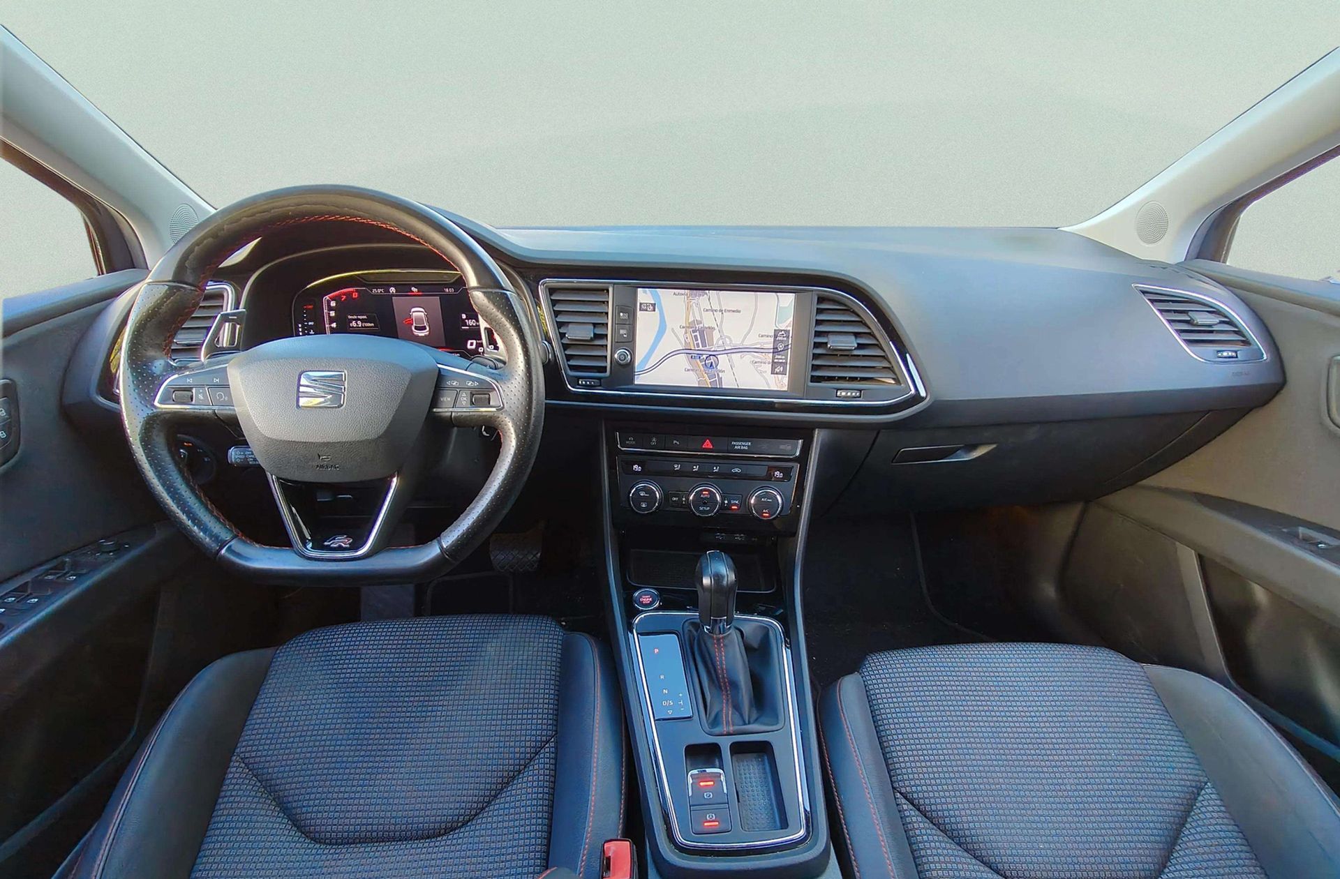 SEAT León 2.0 TSI FR DSG - foto 6
