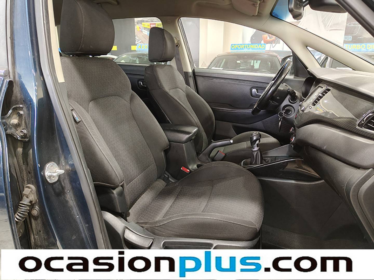Foto KIA Carens Kia Carens 1.6 GDi Drive (135 CV)
