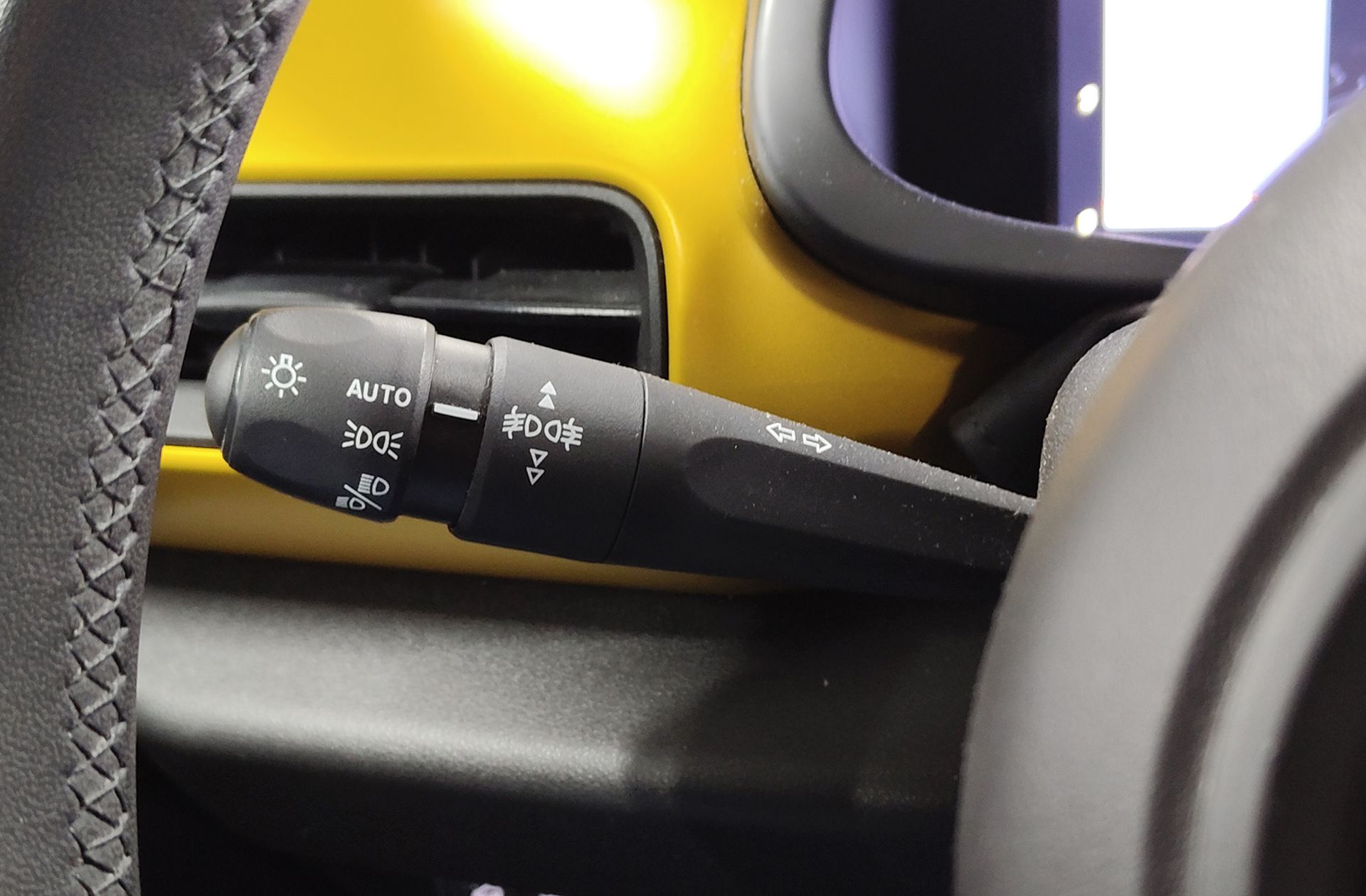 Jeep Avenger 1.2 G Summit - foto 29