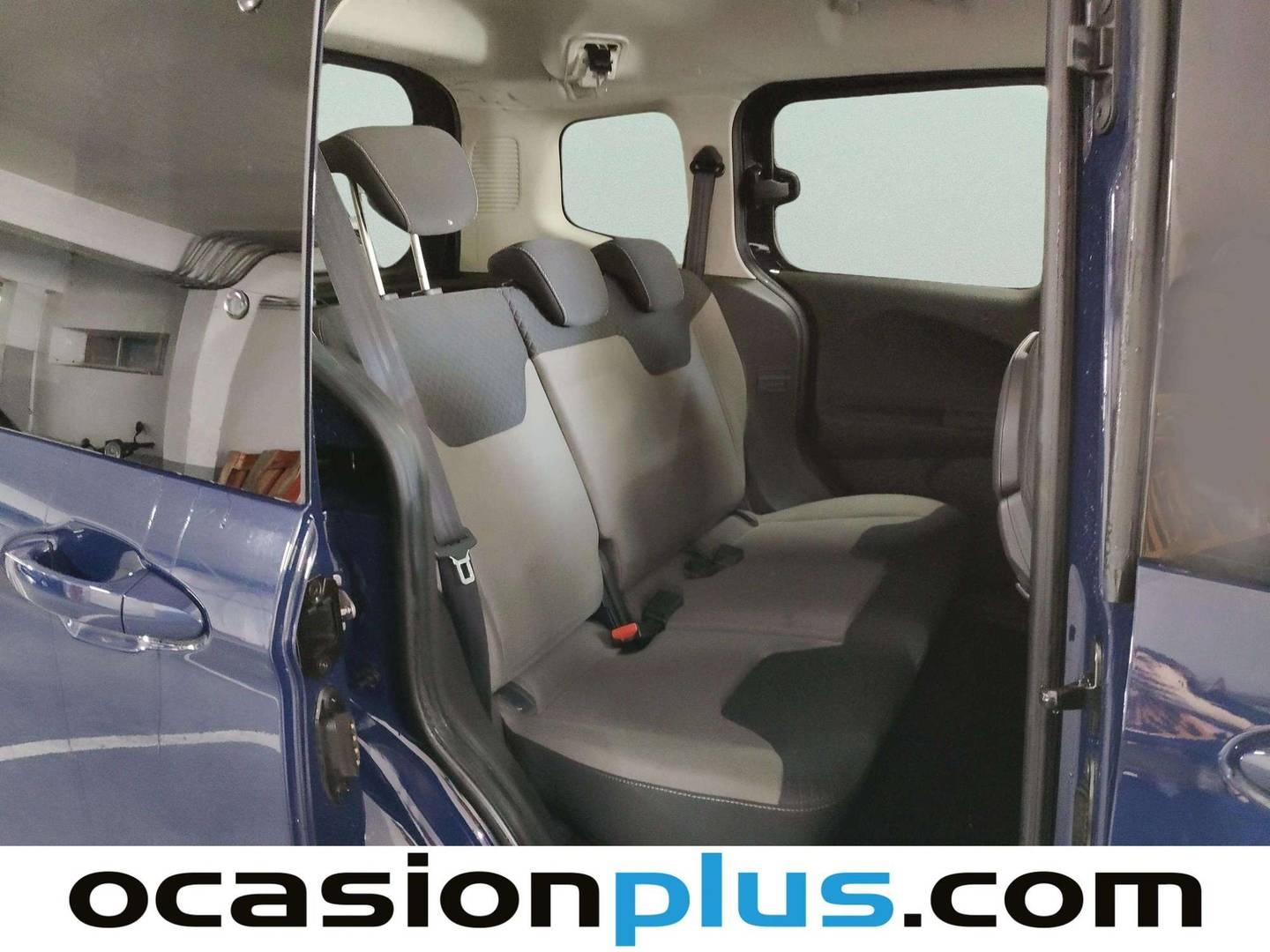 Foto asientos traseros Ford Tourneo Courier Ford Tourneo Courier 1.0 EcoBoost Titanium (100 CV)