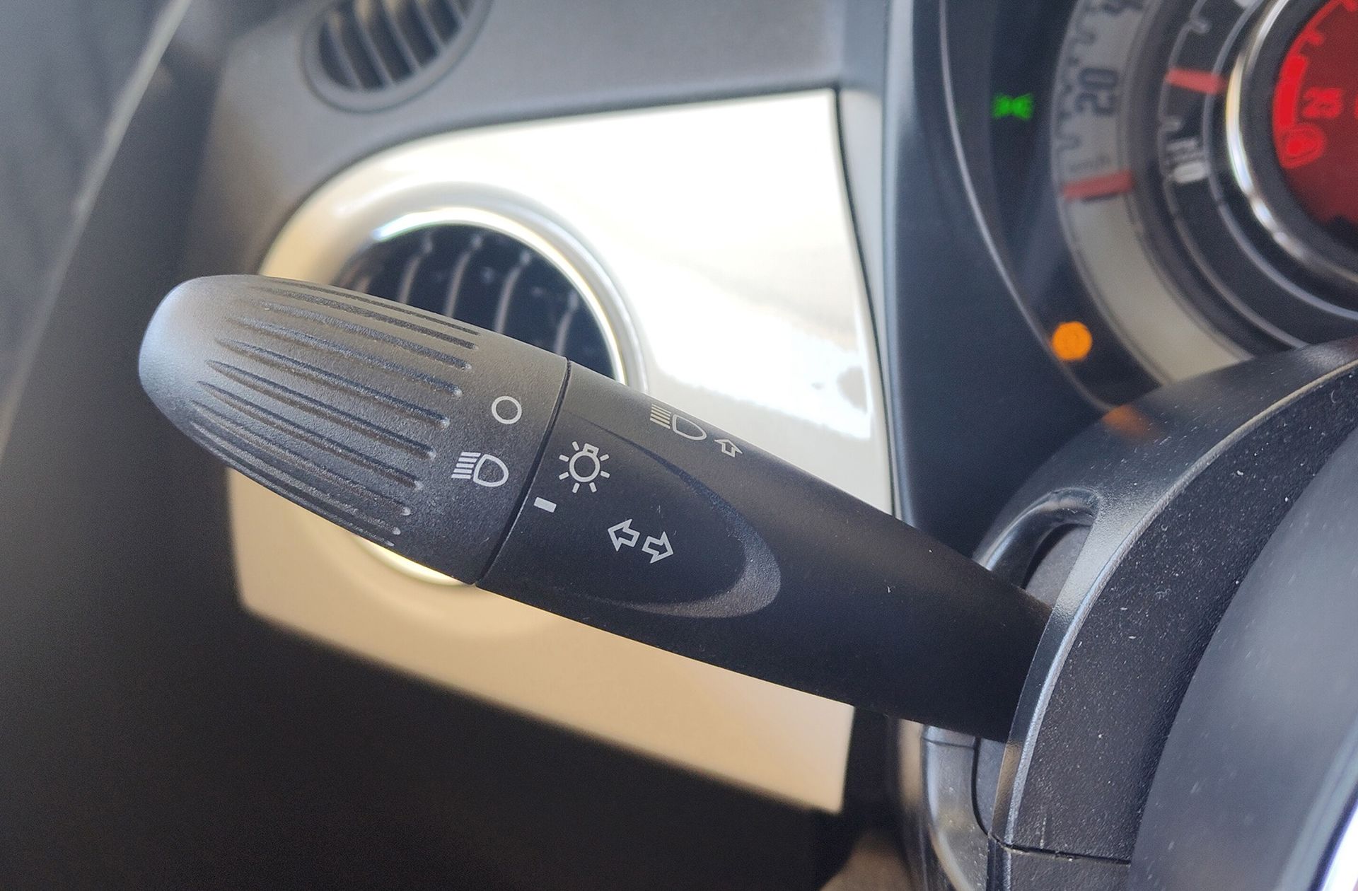 Fiat 500 1.0 Hybrid Monotrim - foto 20