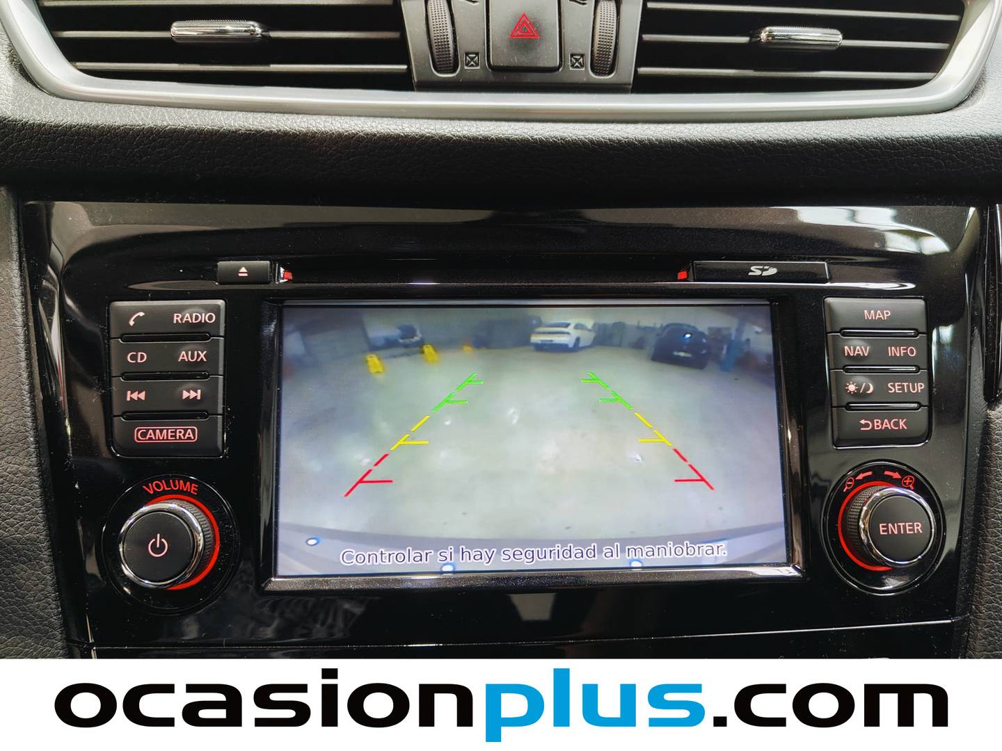 Equipamiento del Nissan QASHQAI Nissan Qashqai dCi 110 S&S Acenta 4x2 (110 CV)