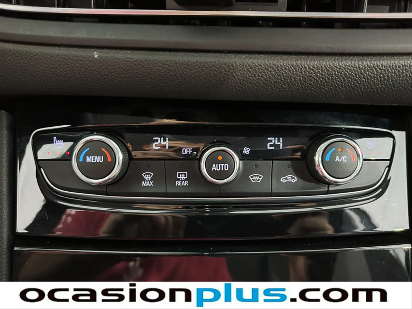 Foto Opel Grandland Opel Grandland 1.2 Turbo Ultimate (130 CV)