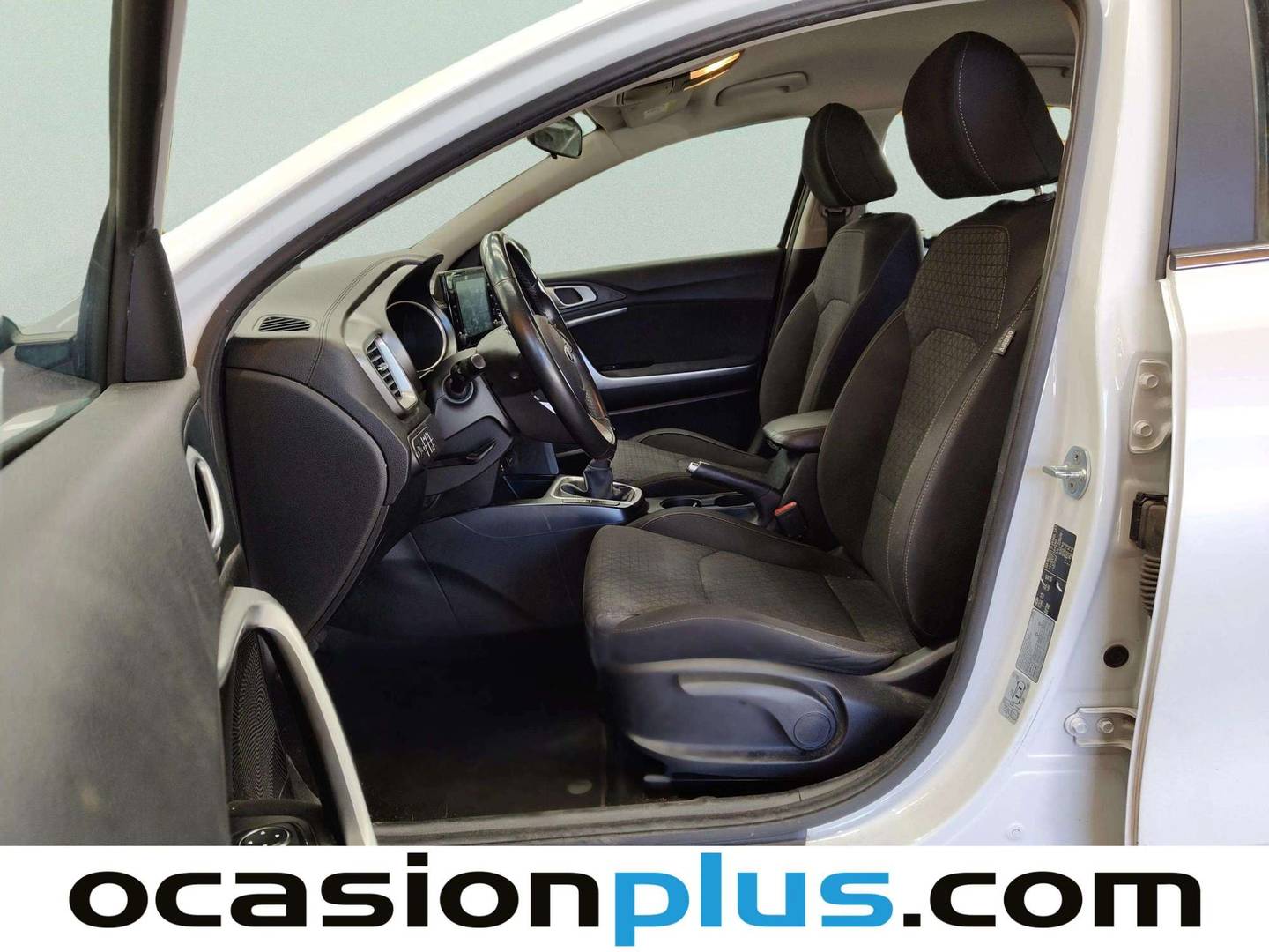 Foto asientos delanteros KIA XCeed KIA XCeed 1.0 T-GDi Drive (120 CV)