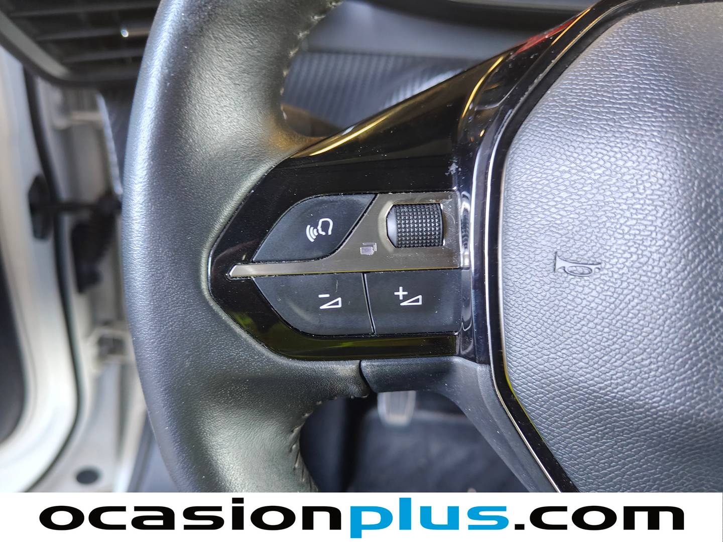 Peugeot 2008 Peugeot 2008 PureTech 130 S&S Allure Pack (130 CV) seminuevo