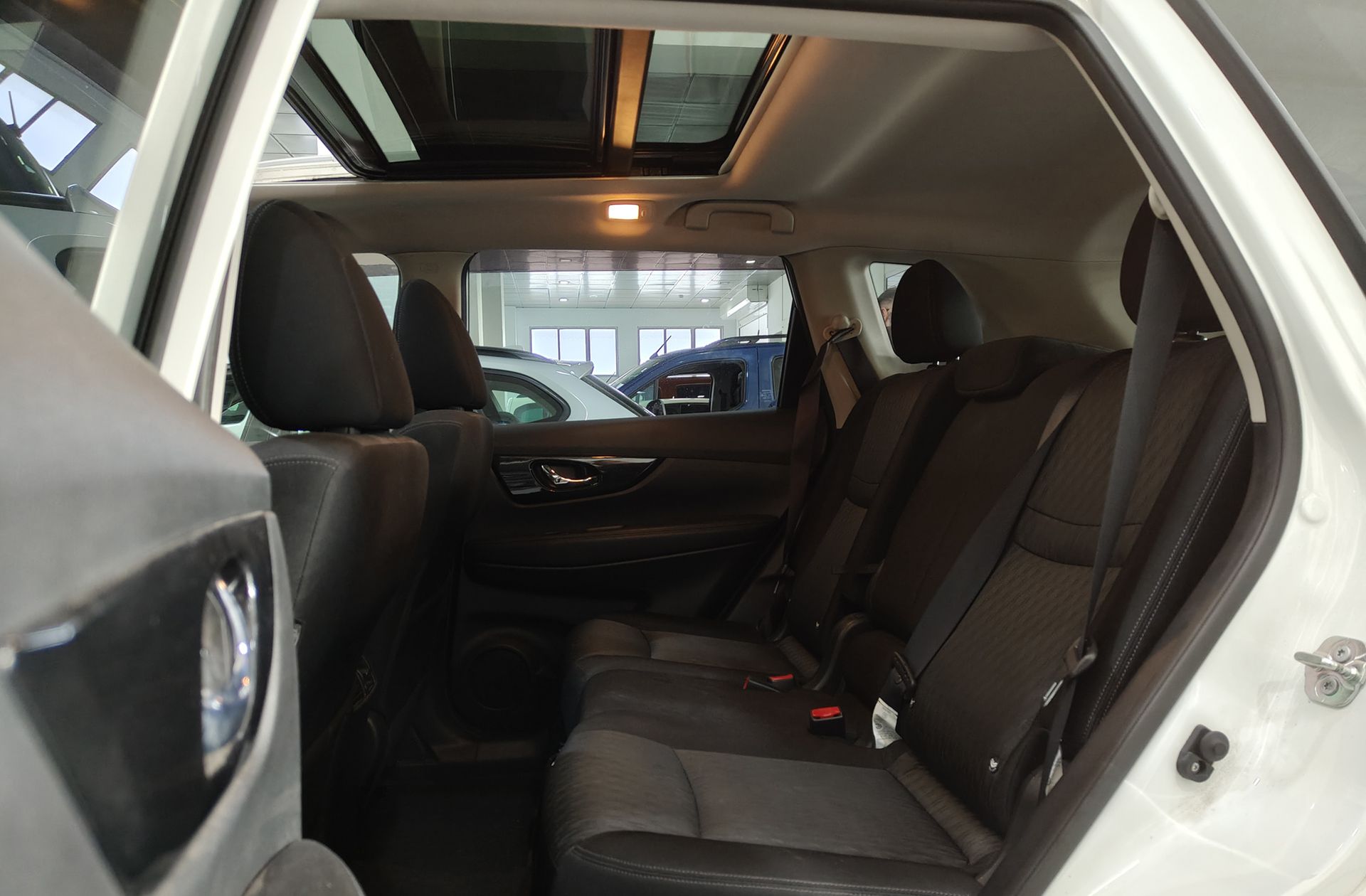 Nissan X-Trail DIG-T 160 N-Connecta 4x2 - foto 12
