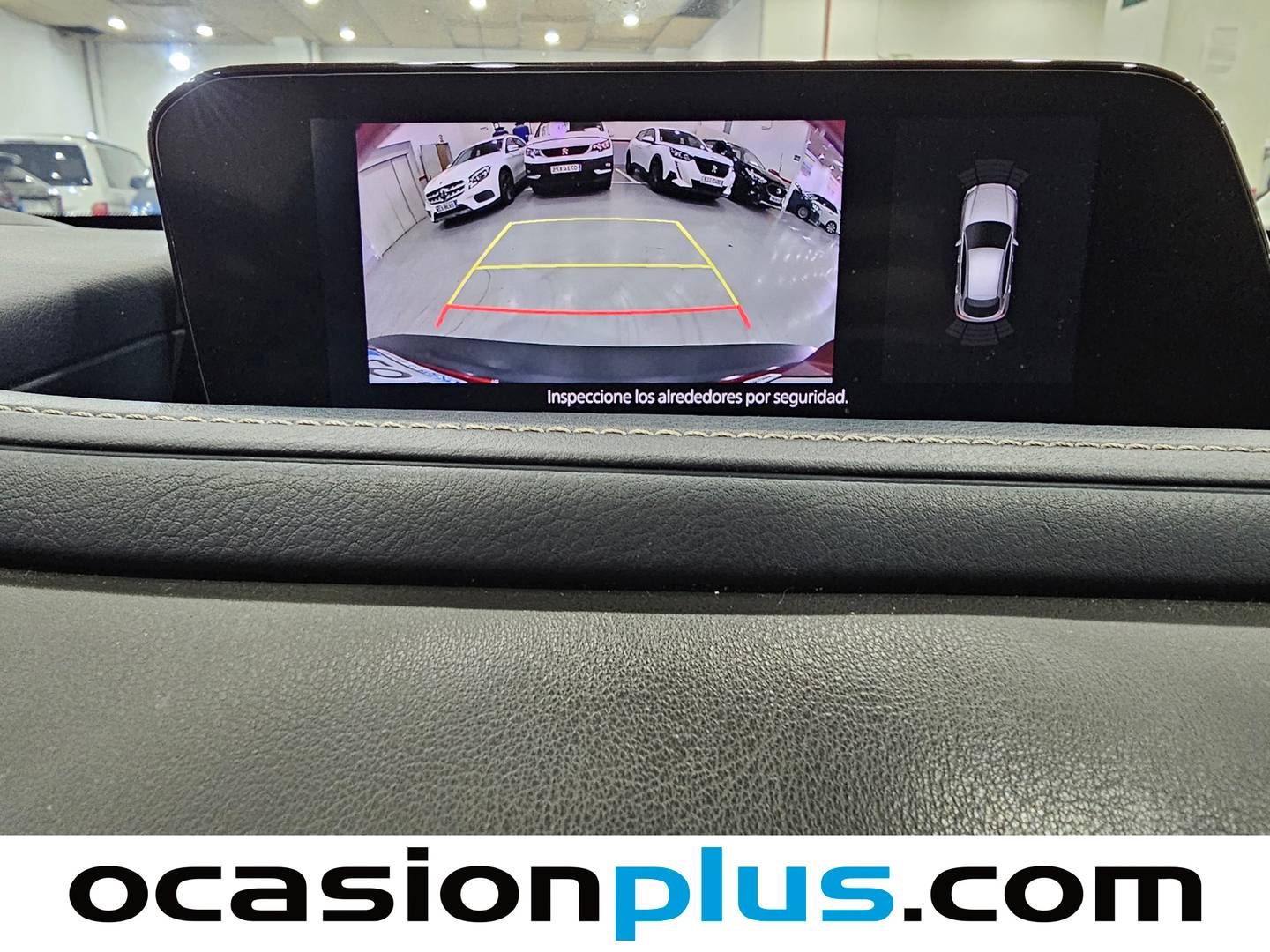 Equipamiento del Mazda CX-30 Mazda CX-30 2.0 Skyactiv-X Zenith 180 CV)