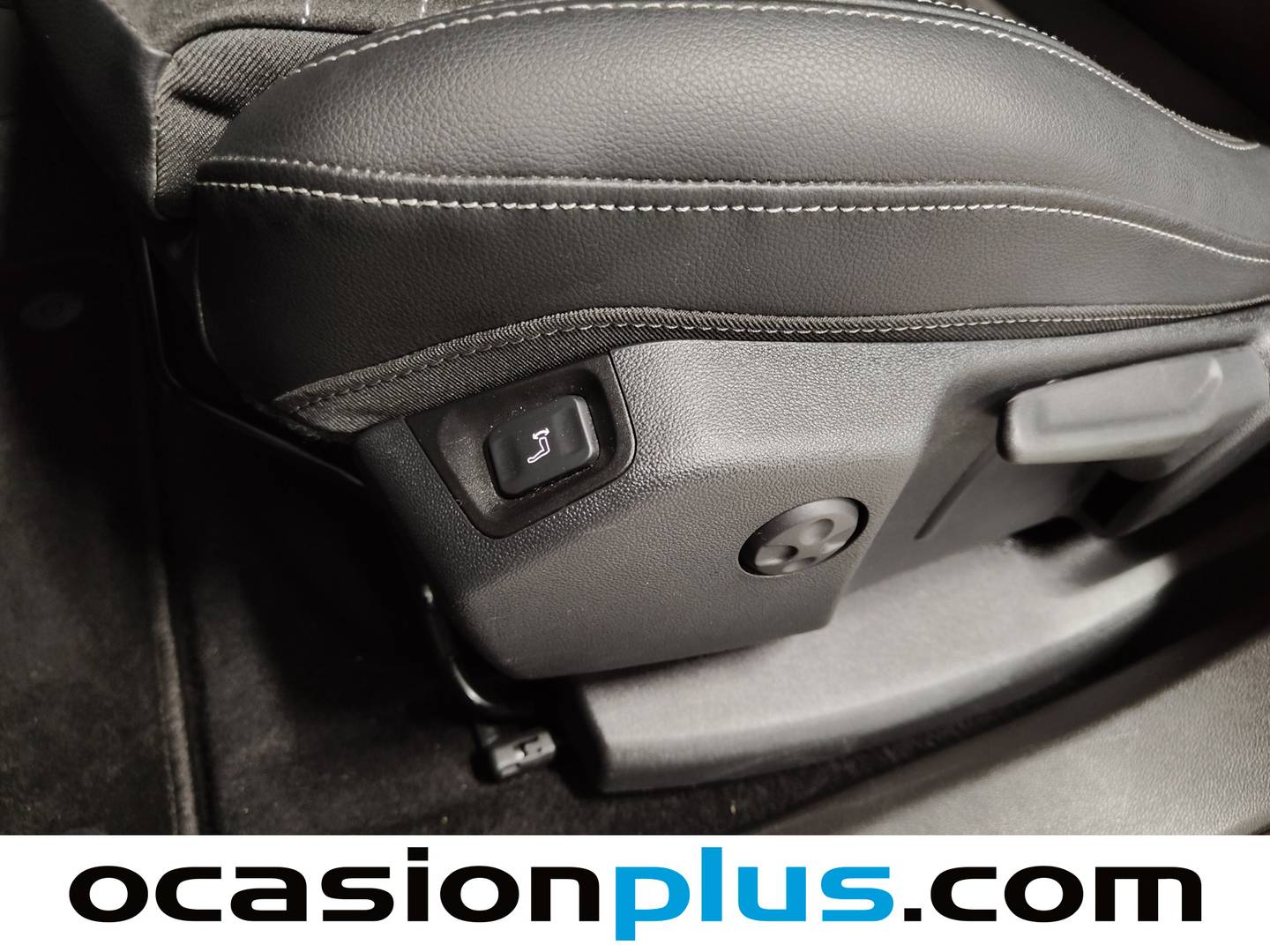 Foto Opel Grandland PHEV Opel Grandland 1.6 Turbo PHEV GS Auto (224 CV)