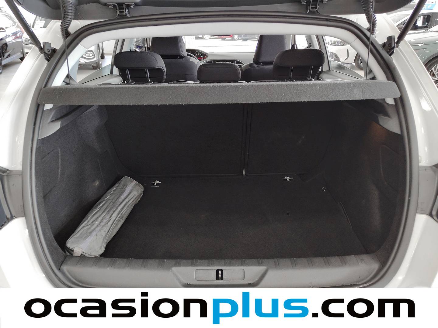 Fotos maletero Peugeot 308 Peugeot 308 PureTech 130 S&S Style EAT6 (130 CV)