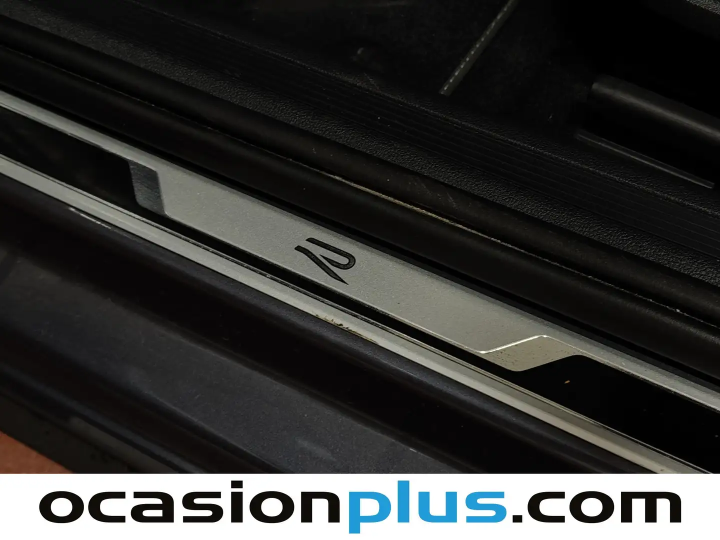 Foto Volkswagen Polo Volkswagen Polo R-Line 1.0 TSI  (95 CV)