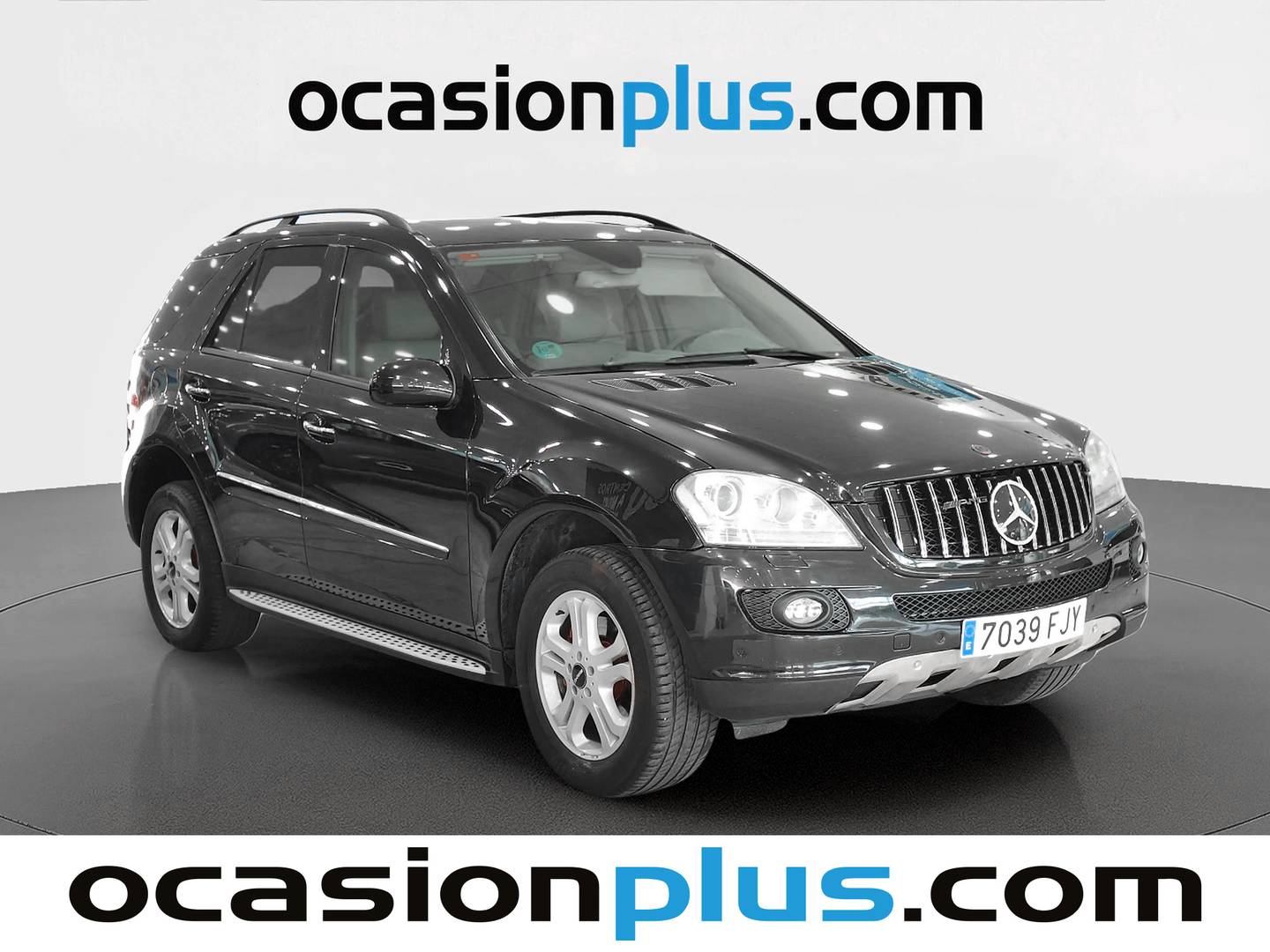 Foto delantera Mercedes Clase M Mercedes Clase M ML 350 (272 CV) derecha