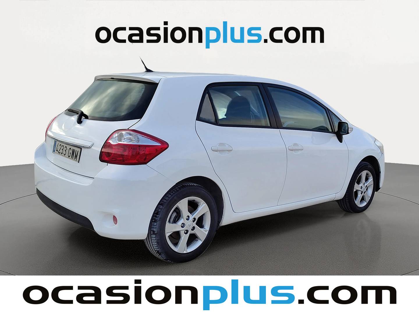 Foto trasera Toyota Auris Toyota Auris 1.4 D-4D Live (90 CV) izquierda