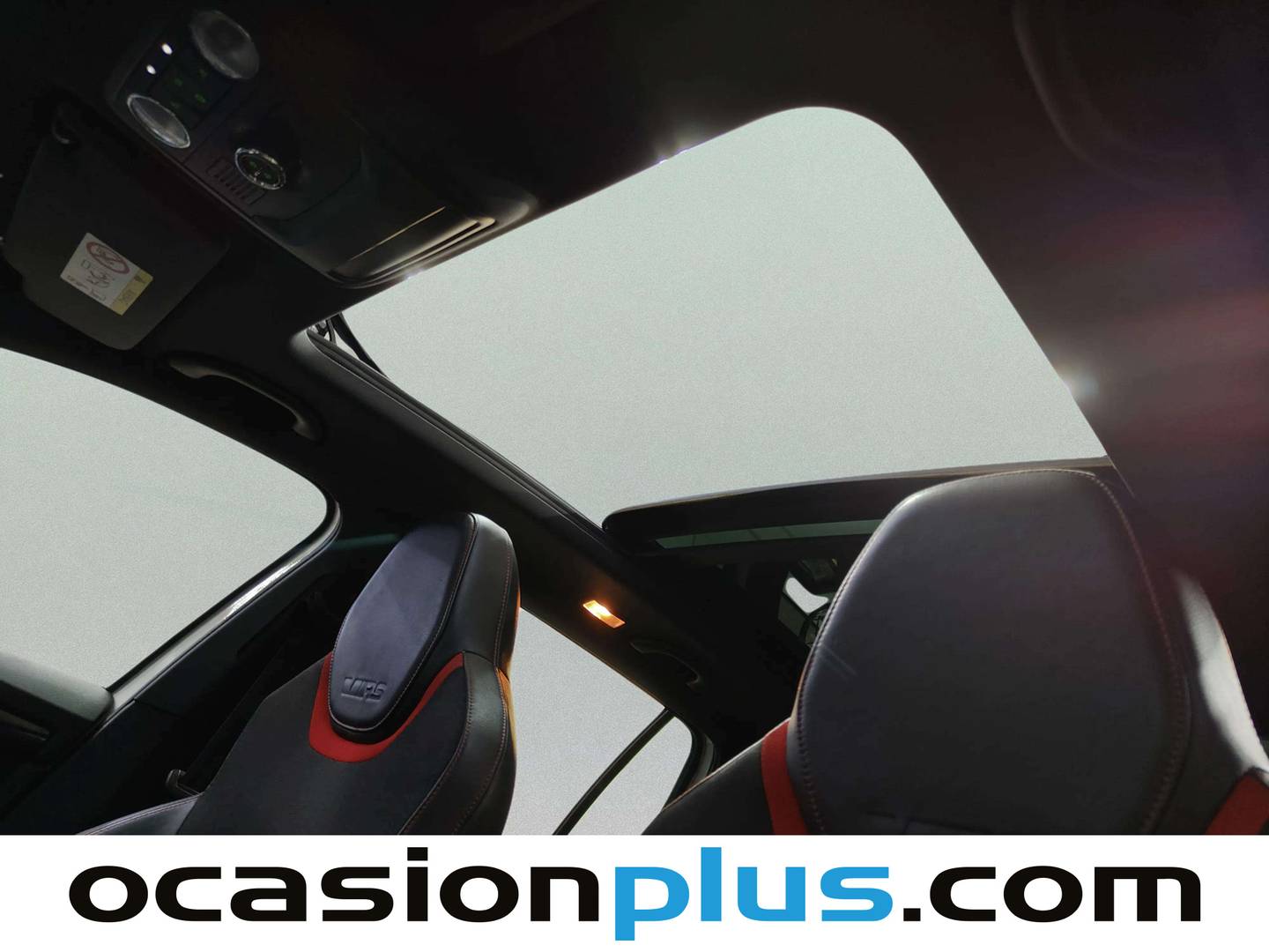 Equipamiento del Skoda Octavia Skoda Octavia Combi Combi 2.0 TDI RS (184 CV)