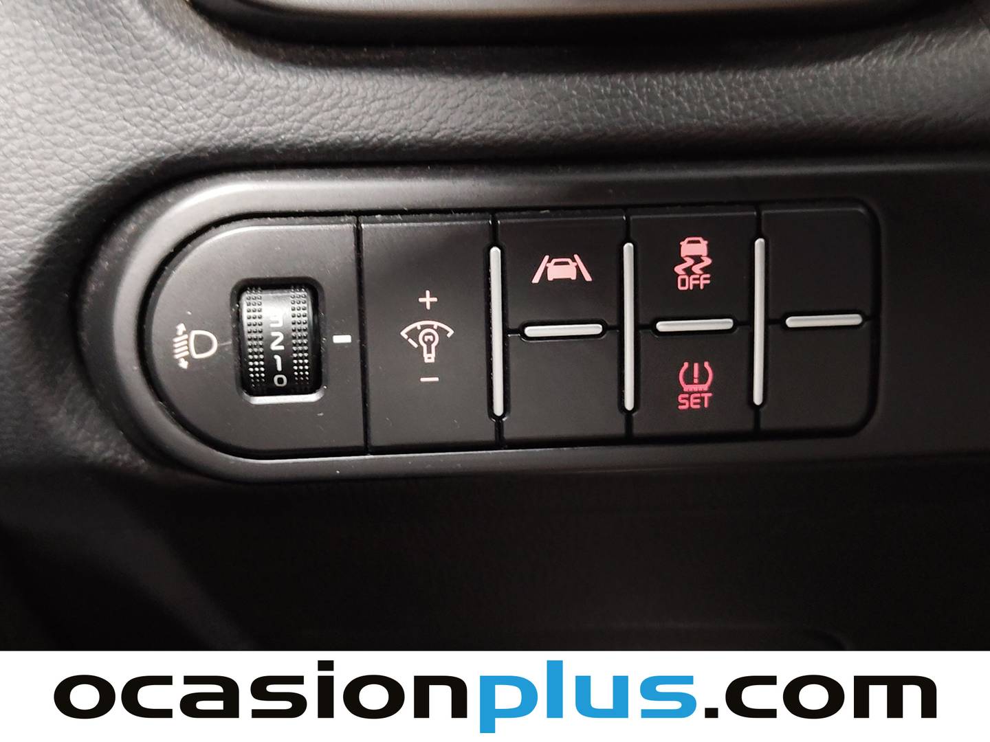 Acabados KIA Ceed KIA Ceed 1.6 MHEV iMT Drive (136 CV)