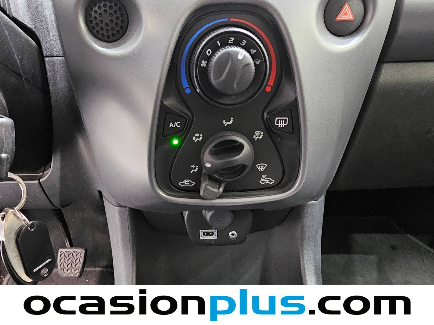 Toyota Aygo Toyota Aygo 1.0 70 x-play (72 CV) al mejor precio