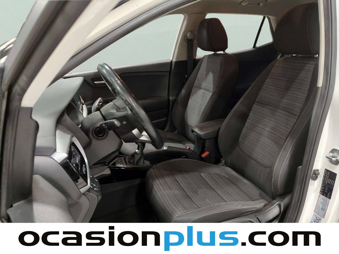 Foto asientos delanteros KIA Stonic Kia Stonic 1.0 T-GDi Drive (120 CV)