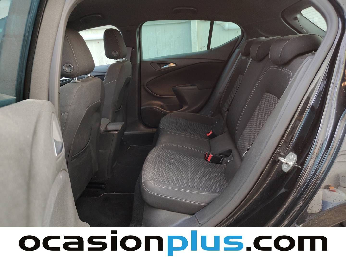 Foto asientos traseros Opel Astra Opel Astra 1.6 CDTi S&S Dynamic (136 CV)