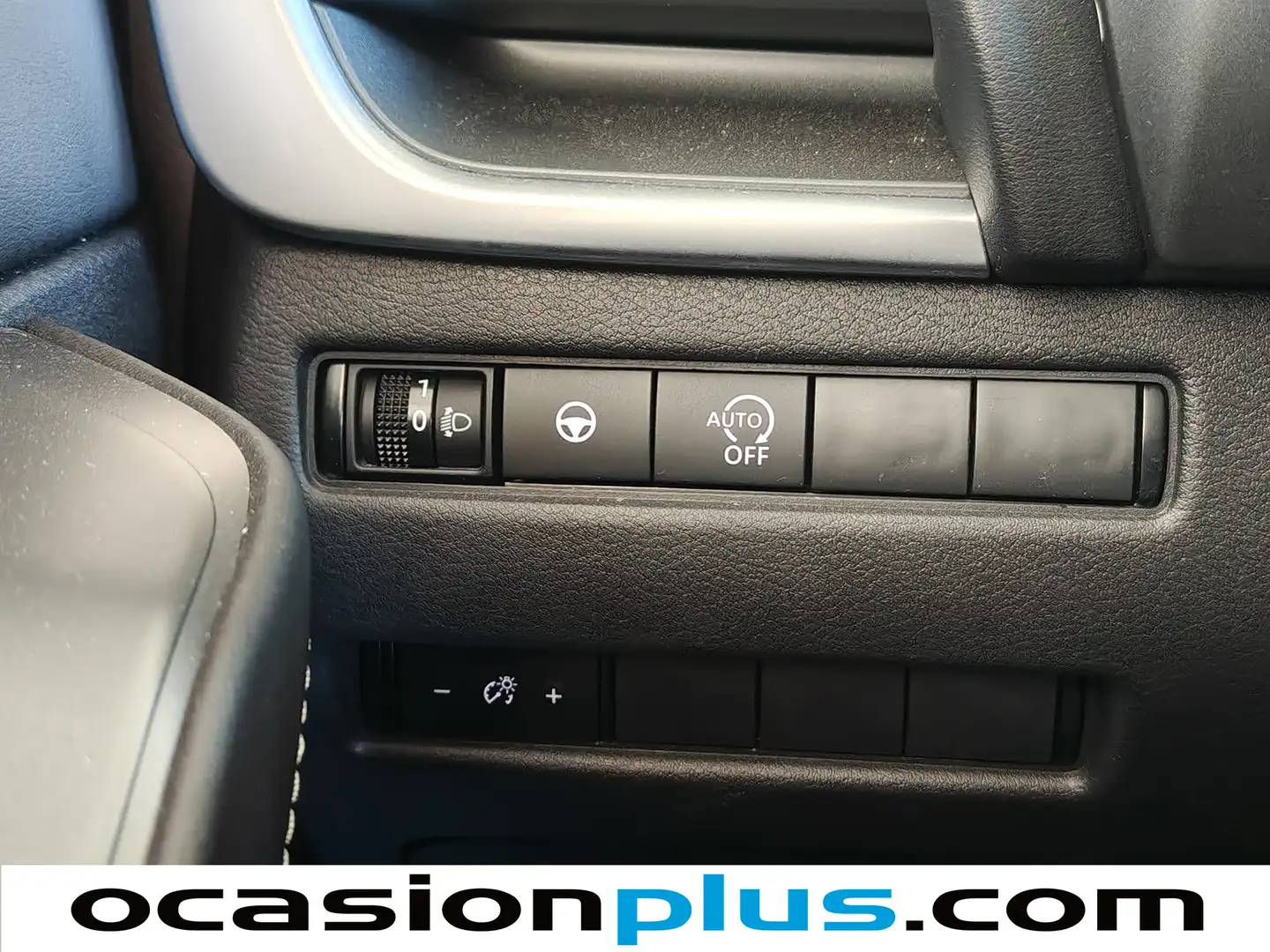 Foto Nissan QASHQAI Nissan Qashqai DIG-T 140 N-Connecta (140 CV)