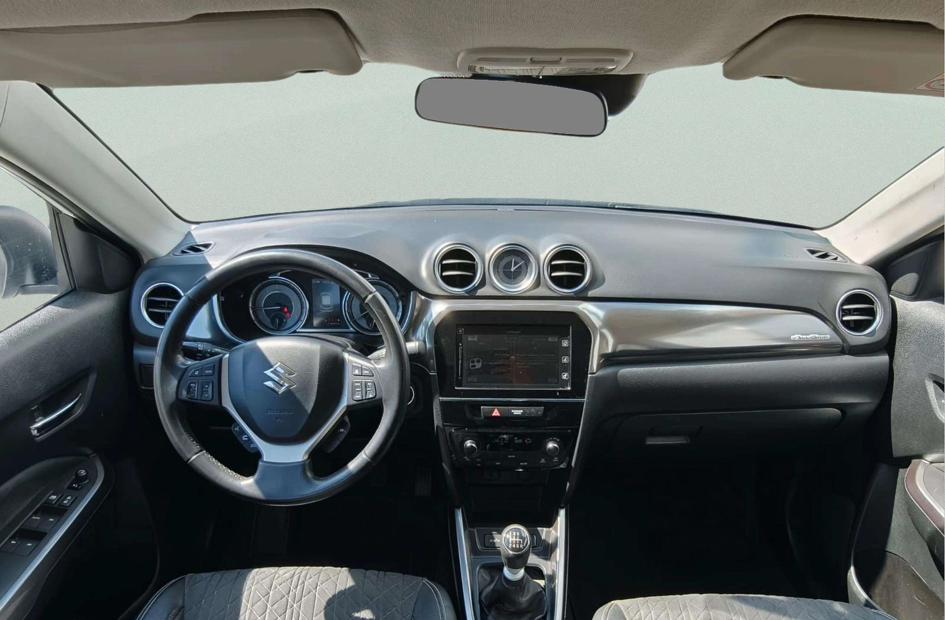 Suzuki Vitara 1.4 Turbo Mild Hybrid GLE 4WD - foto 6