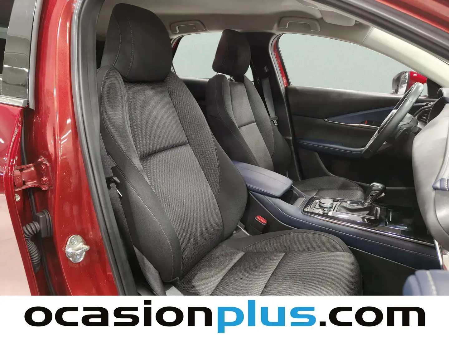 Foto Mazda CX-30 Mazda CX-30 2.0 Skyactiv-G Zenith 2WD AT (122 CV)