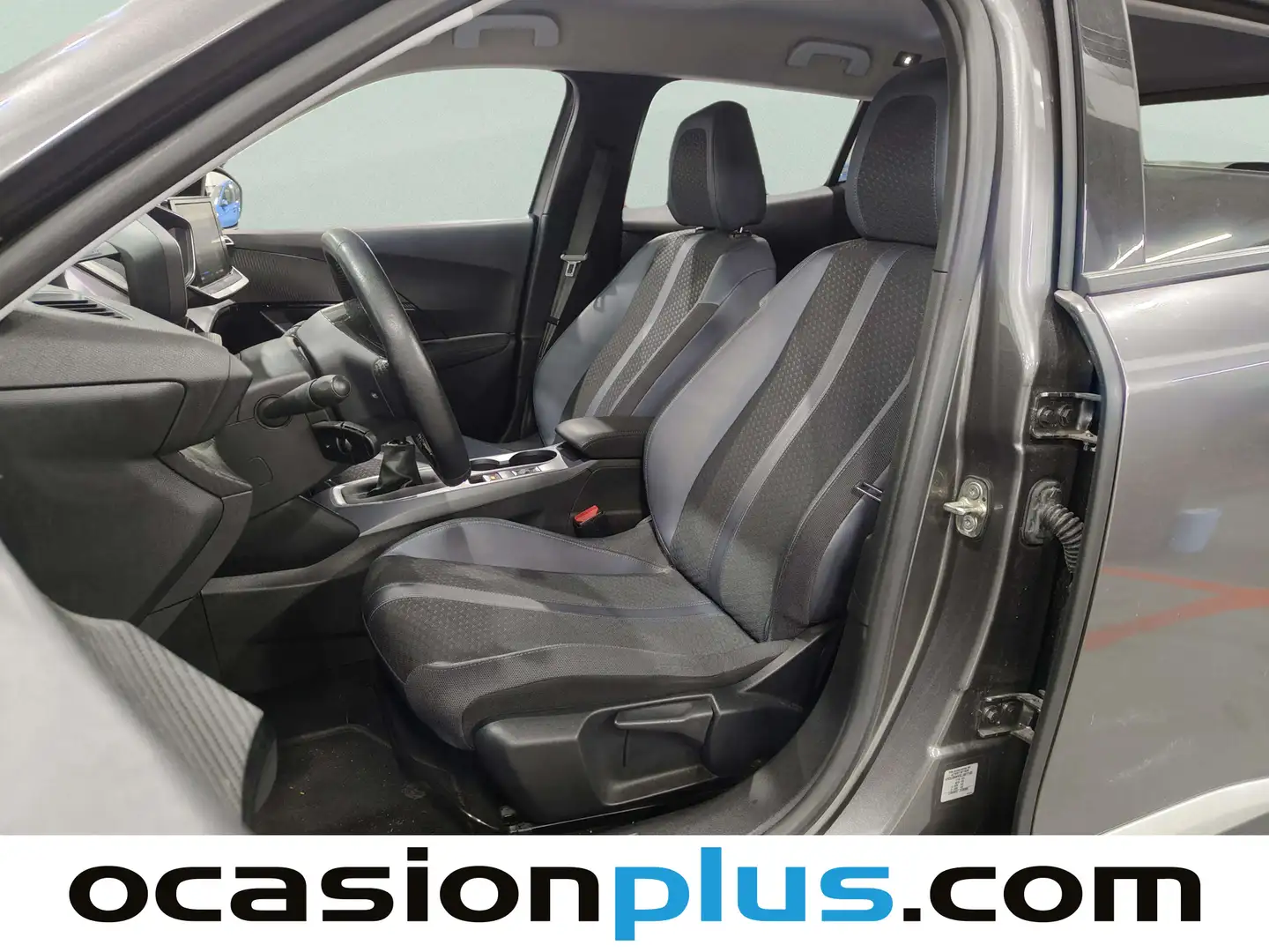 Foto Peugeot 2008 Peugeot 2008 PureTech 100 S&S Allure (100 CV)