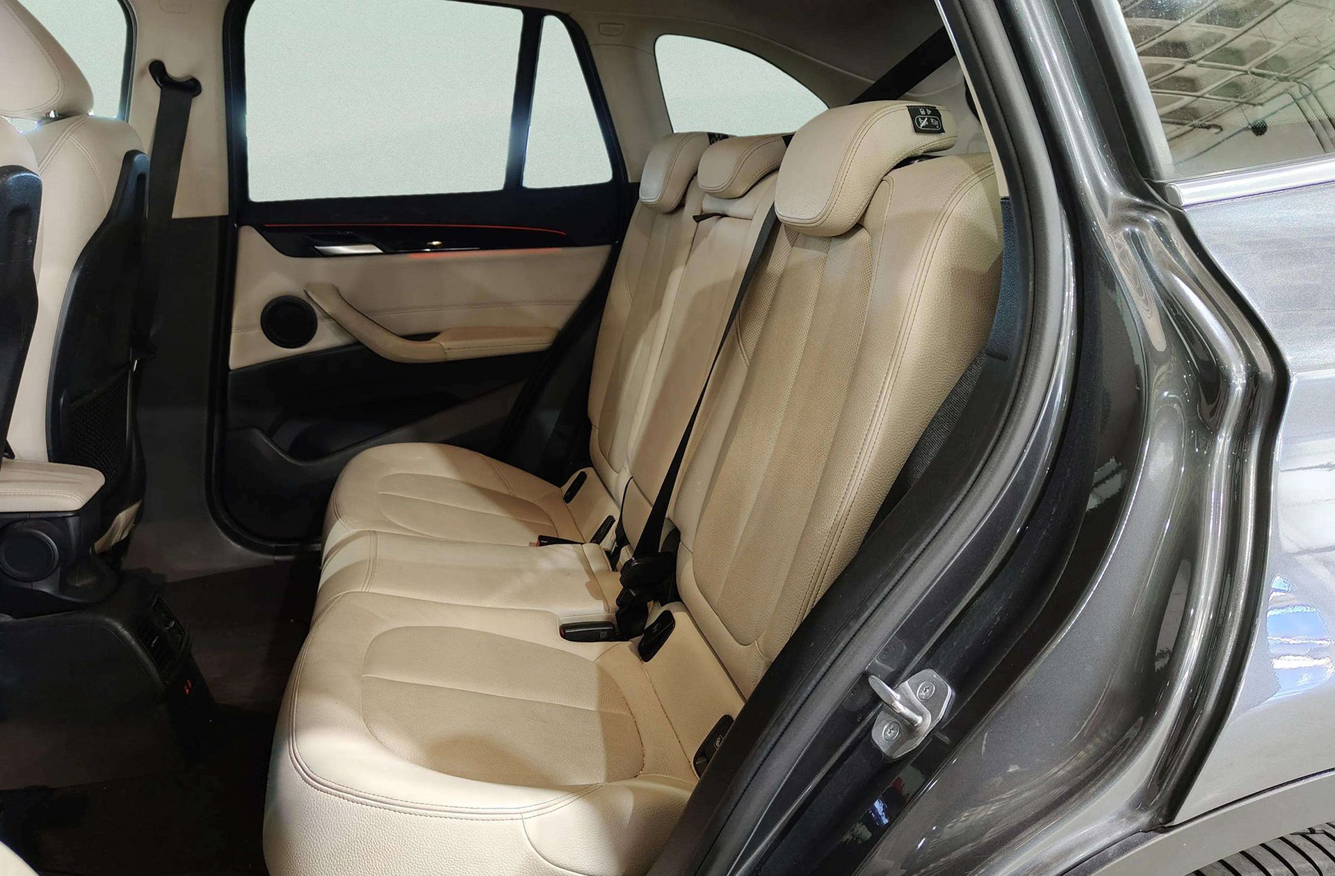 BMW X1 sDrive18i - foto 14