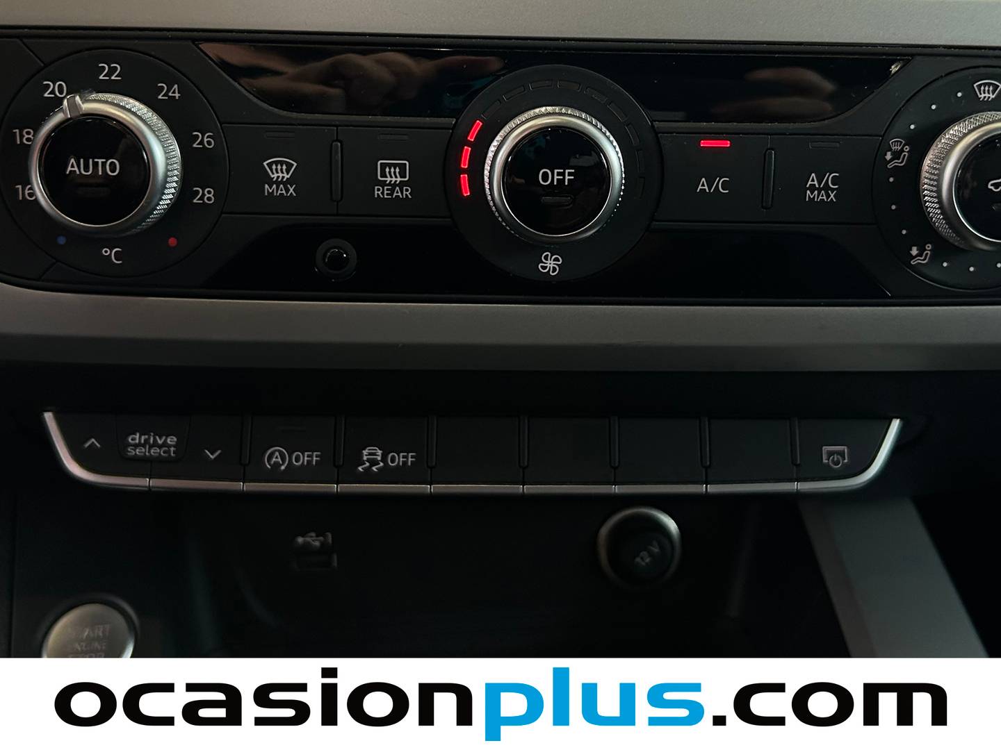 Foto Audi A4 Audi A4 Avant Avant Advanced 35 TDI (163 CV) S tronic