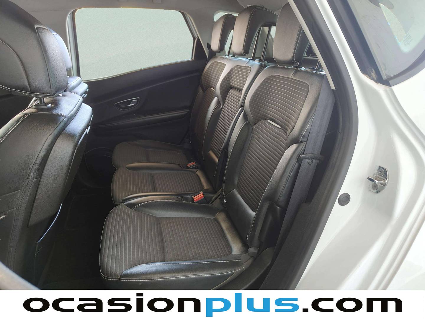 Foto asientos traseros Renault Scénic Renault Scenic dCi 110 Zen Energy (110 CV)