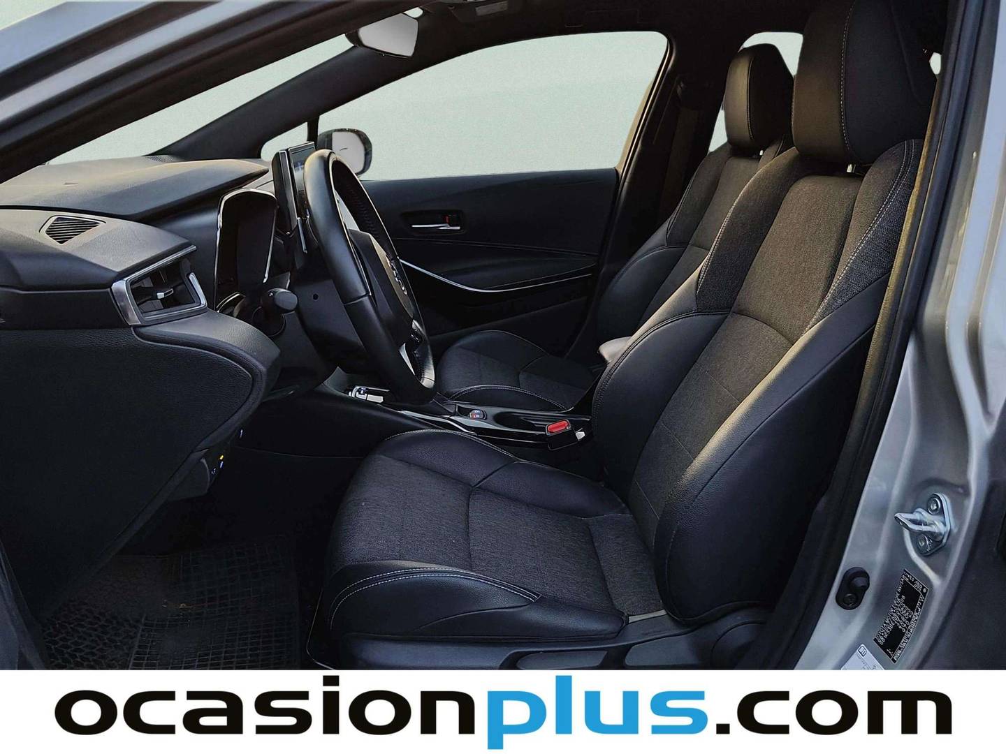 Foto asientos delanteros Toyota Corolla Toyota Corolla 1.8 125H Style E-CVT (122 CV)