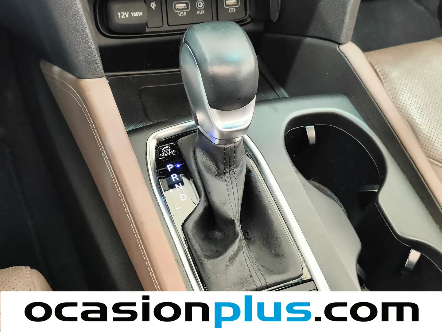 Foto Hyundai Santa Fe Hyundai Santa Fe 2.2 CRDI Tecno SR 4x2 Auto (200 CV) 7 Plazas