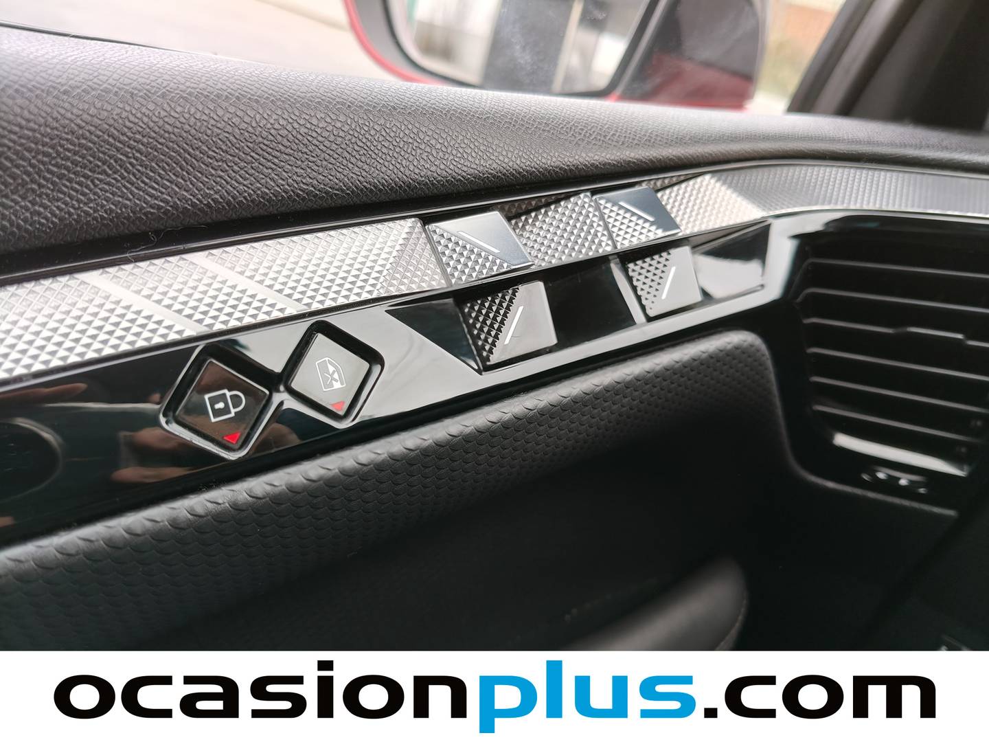 Foto DS DS 4 DS DS4 BlueHDi 130 Trocadero Auto (130 CV)