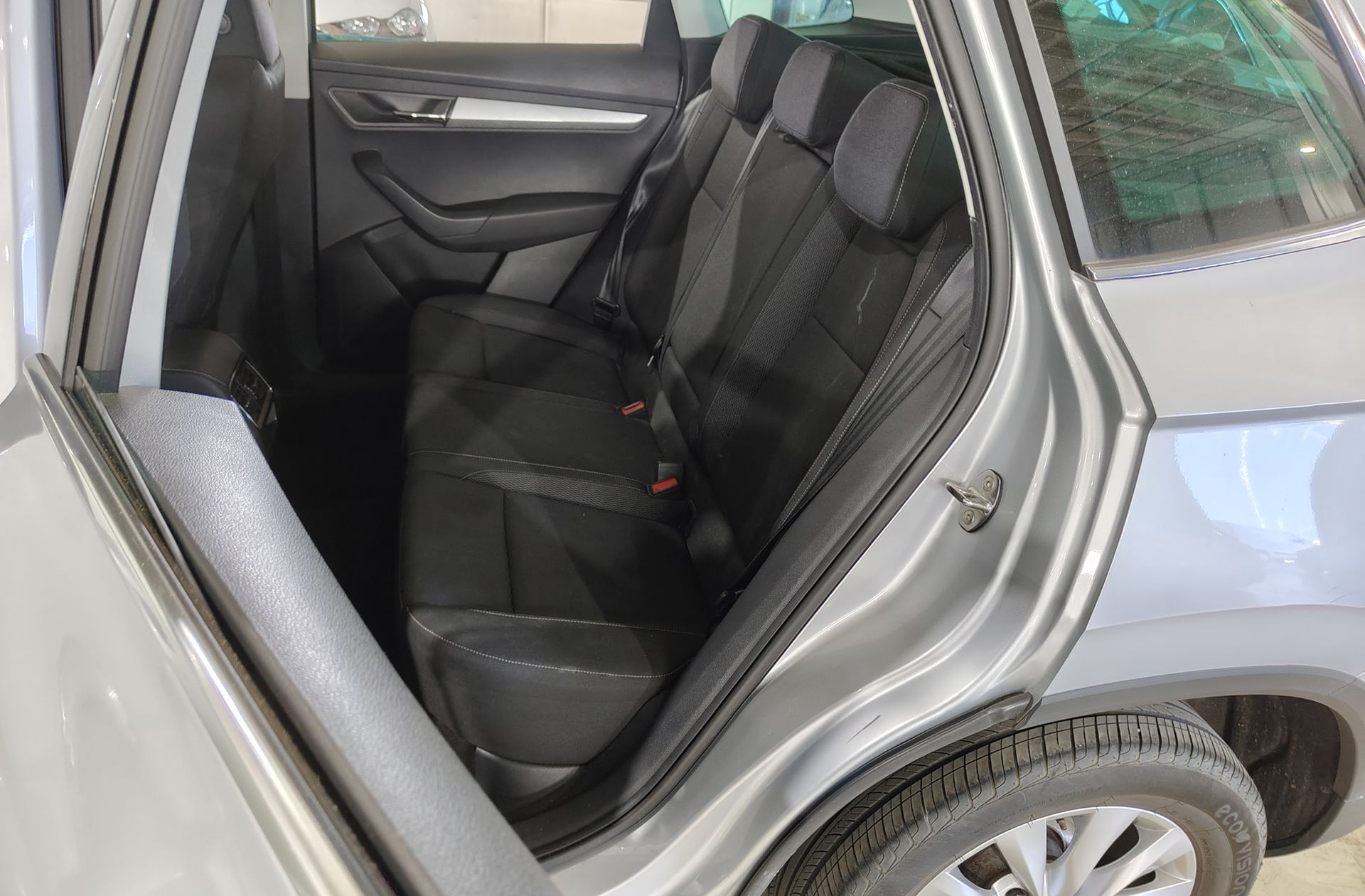 Škoda Karoq 2.0 TDI Ambition - foto 11