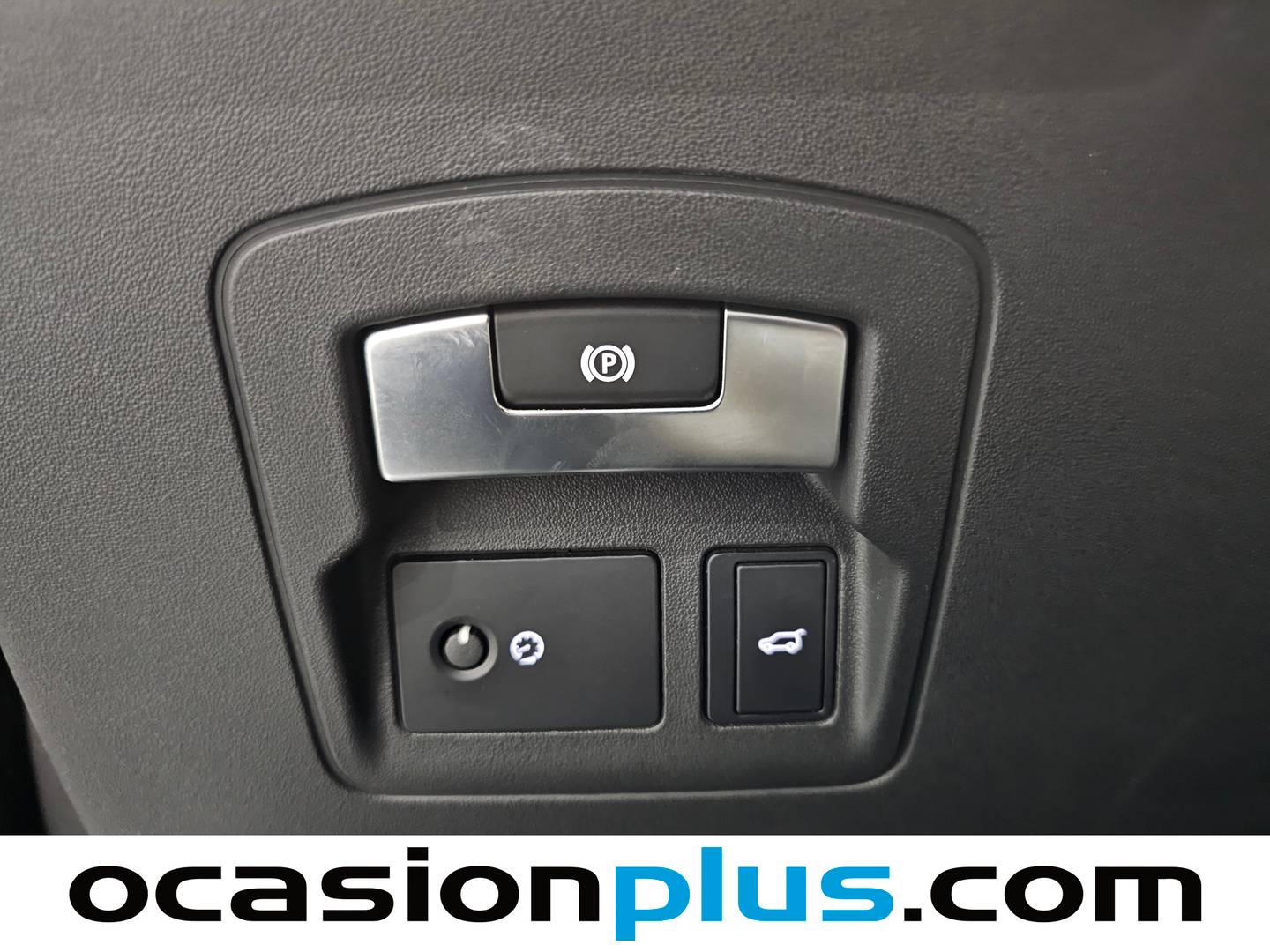 Foto Land Rover Range Rover Velar Land Rover Range Rover Velar D300 R-Dynamic SE 4WD Auto (300 CV)