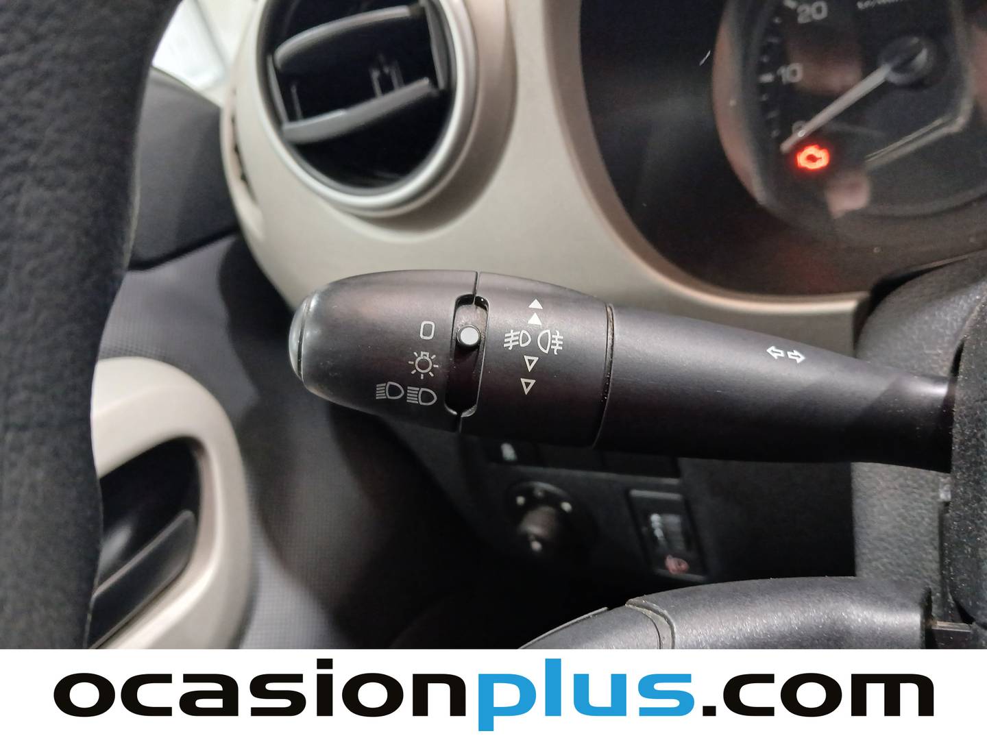 Citroën Berlingo Citroen Berlingo Combi BlueHDi 75 Multispace Live Edition (75 CV) de segunda mano