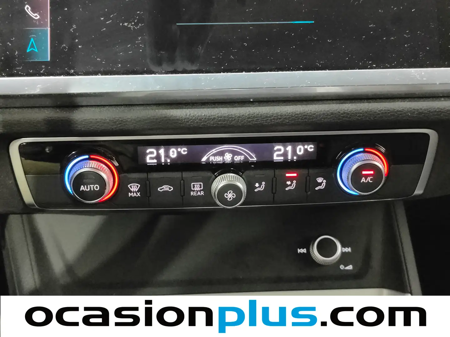 Foto Audi Q3 Audi Q3 Advanced 35 TDI (150 CV) S tronic