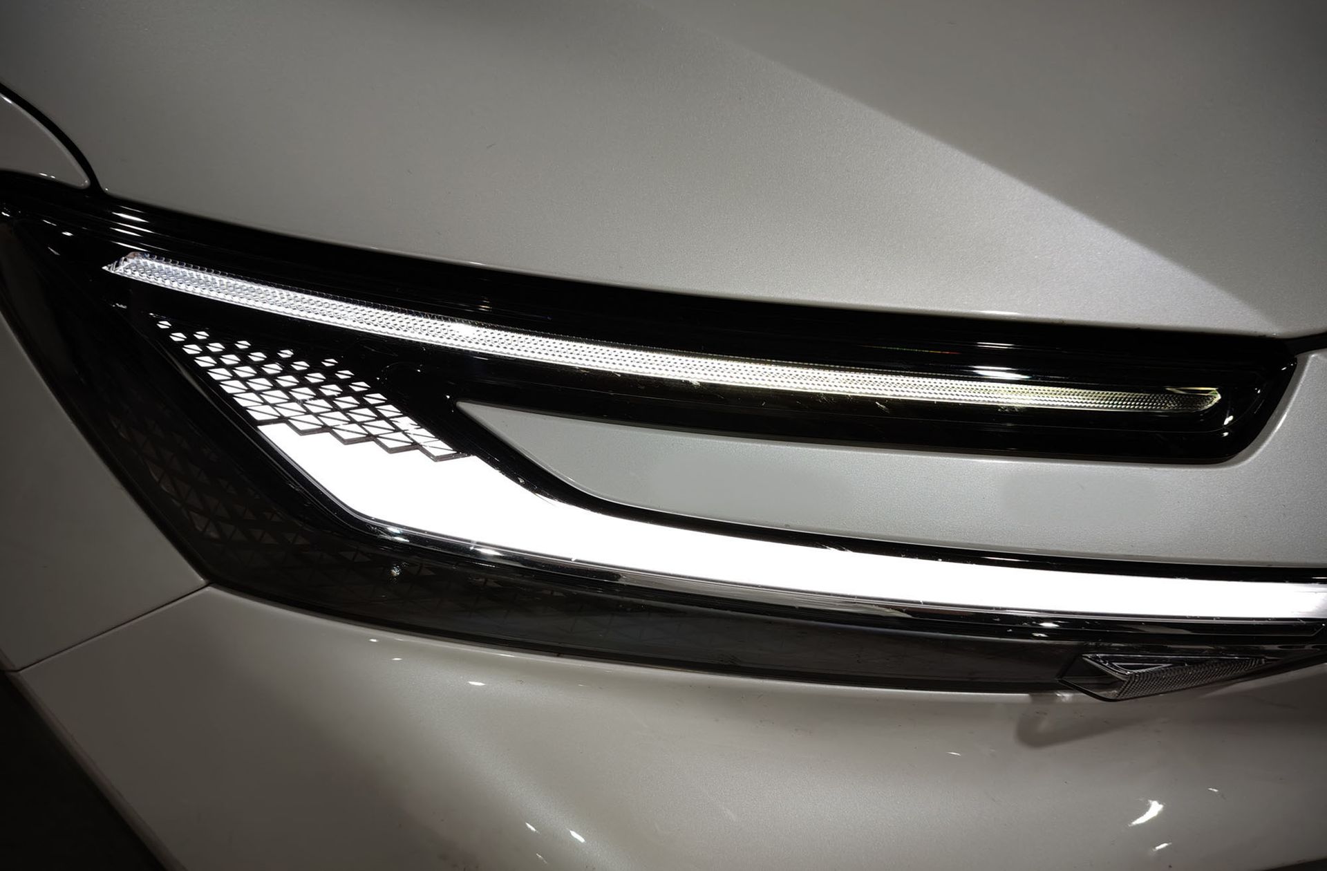 MG Marvel R 70kWh Luxury - foto 18