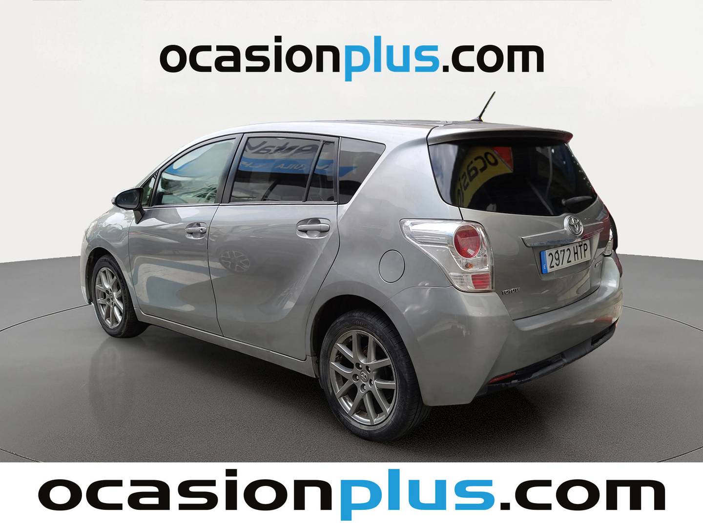 Foto delantera Toyota Verso Toyota Verso 120D Advance (124 CV) derecha