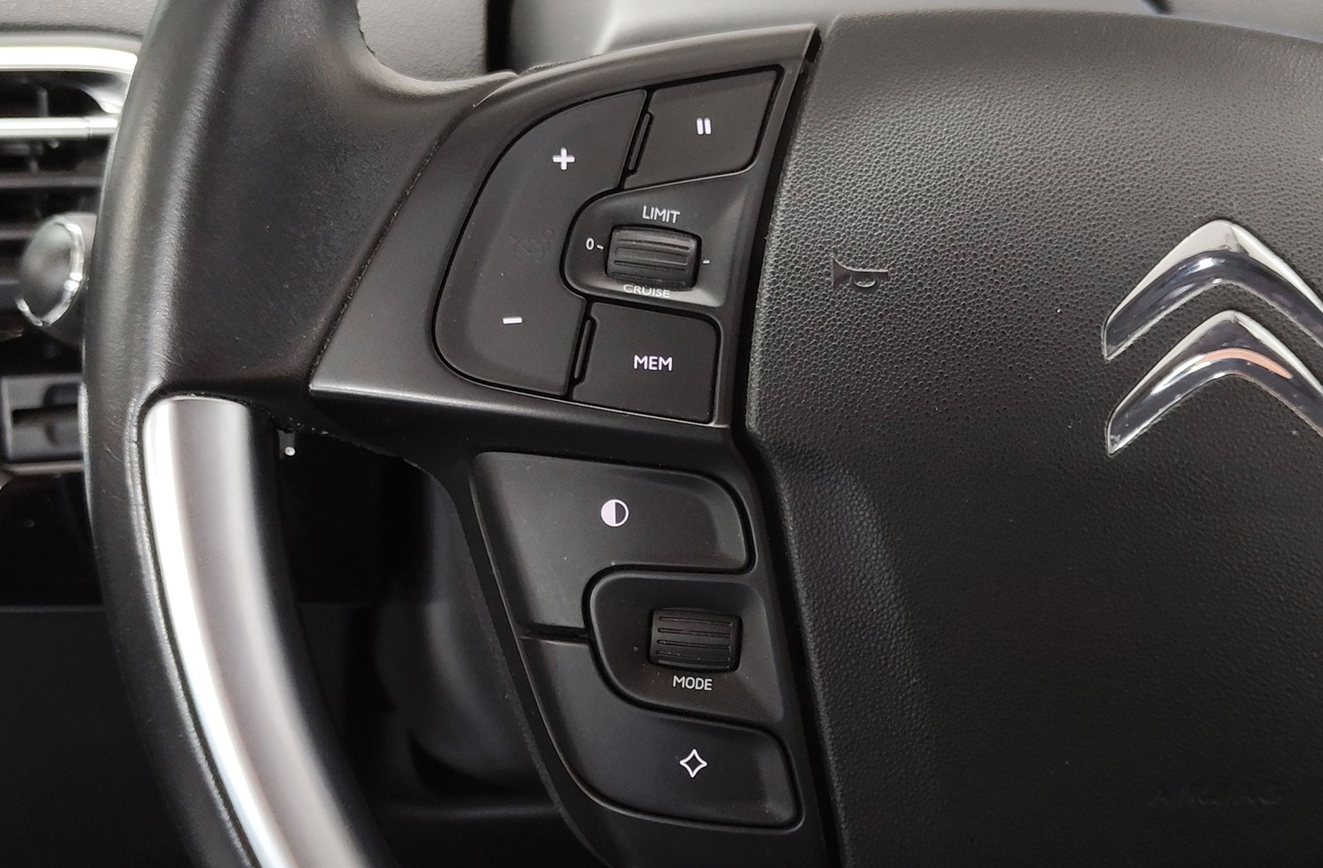 Citroën C4 Picasso BlueHDi 120 Feel - foto 25