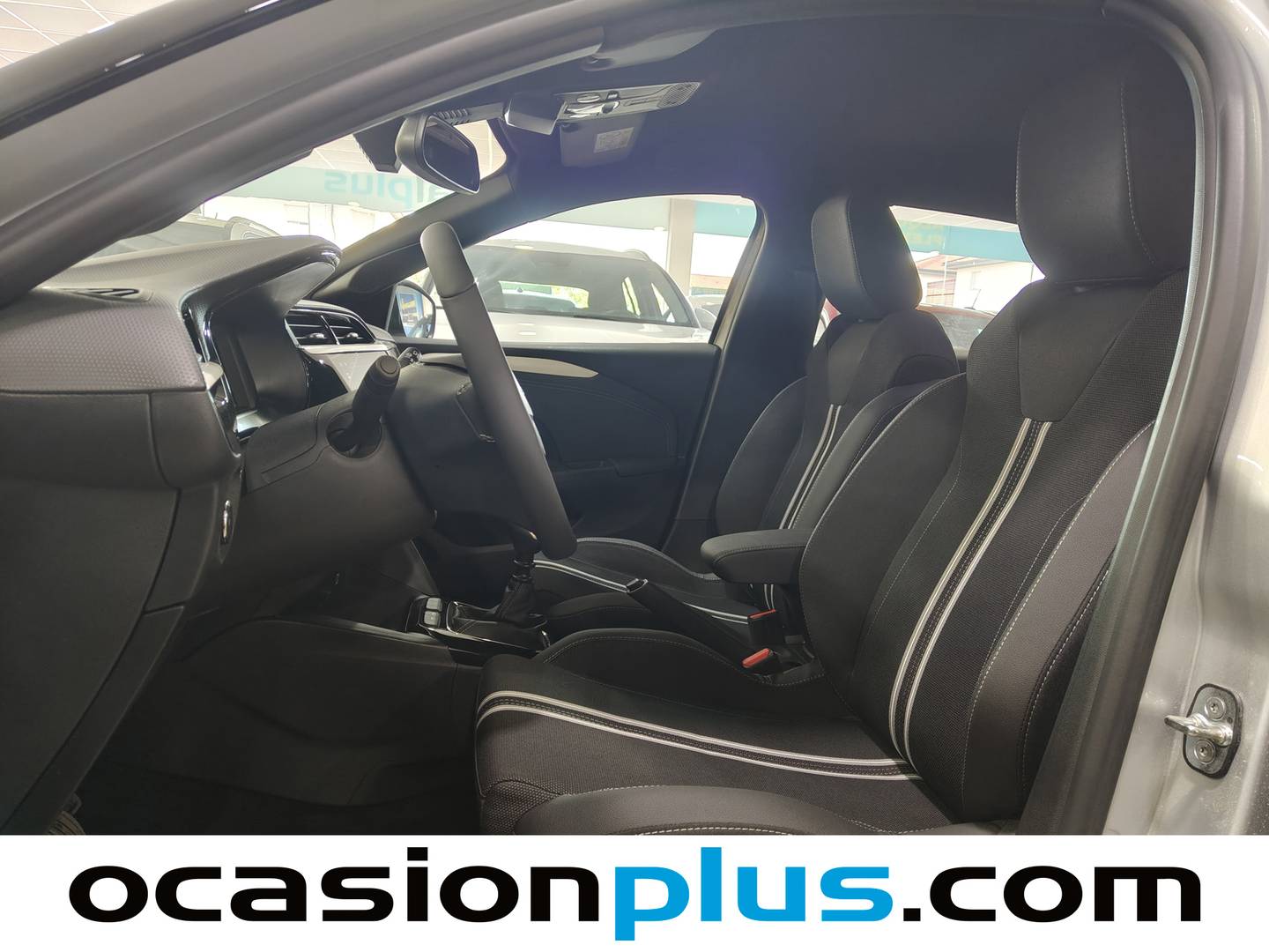 Foto asientos delanteros Opel Corsa Opel Corsa 1.2 T XHL GS (100 CV)