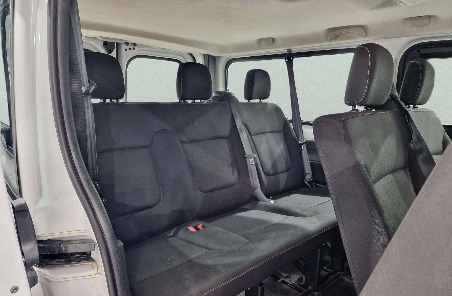 Renault Trafic Passenger dCi Energy - foto 6