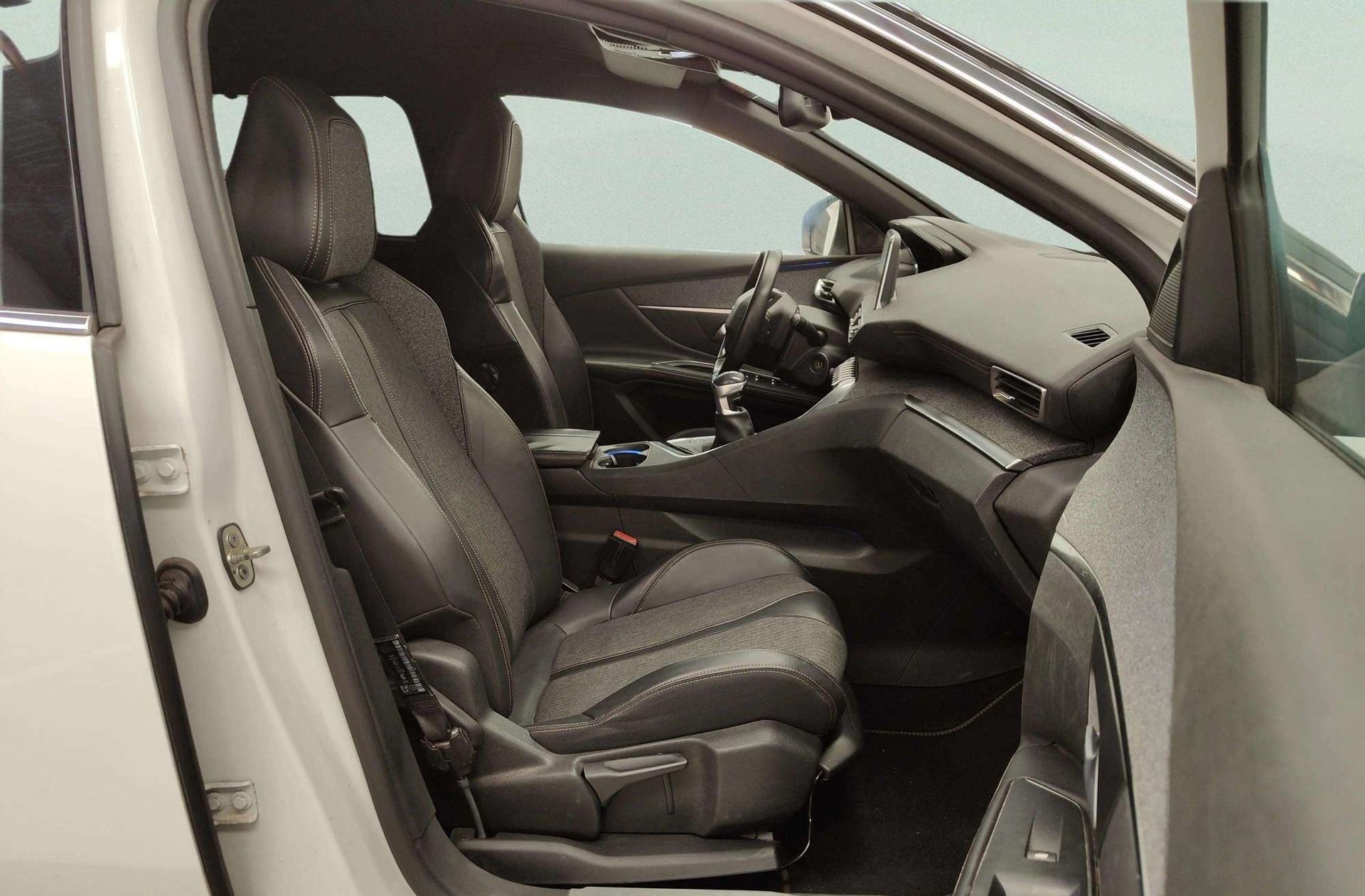 Peugeot 5008 1.2L PureTech GT Line 7 plazas - foto 23