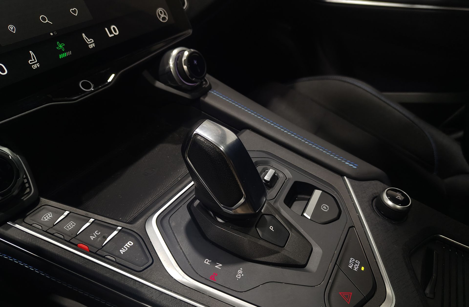 Lynk & Co 01 1.5 PHEV - foto 5