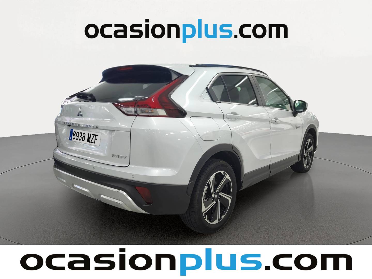 Foto trasera Mitsubishi Eclipse Cross Mitsubishi Eclipse Cross 2.4 PHEV Kaiteki 4WD Auto (188 CV) derecha