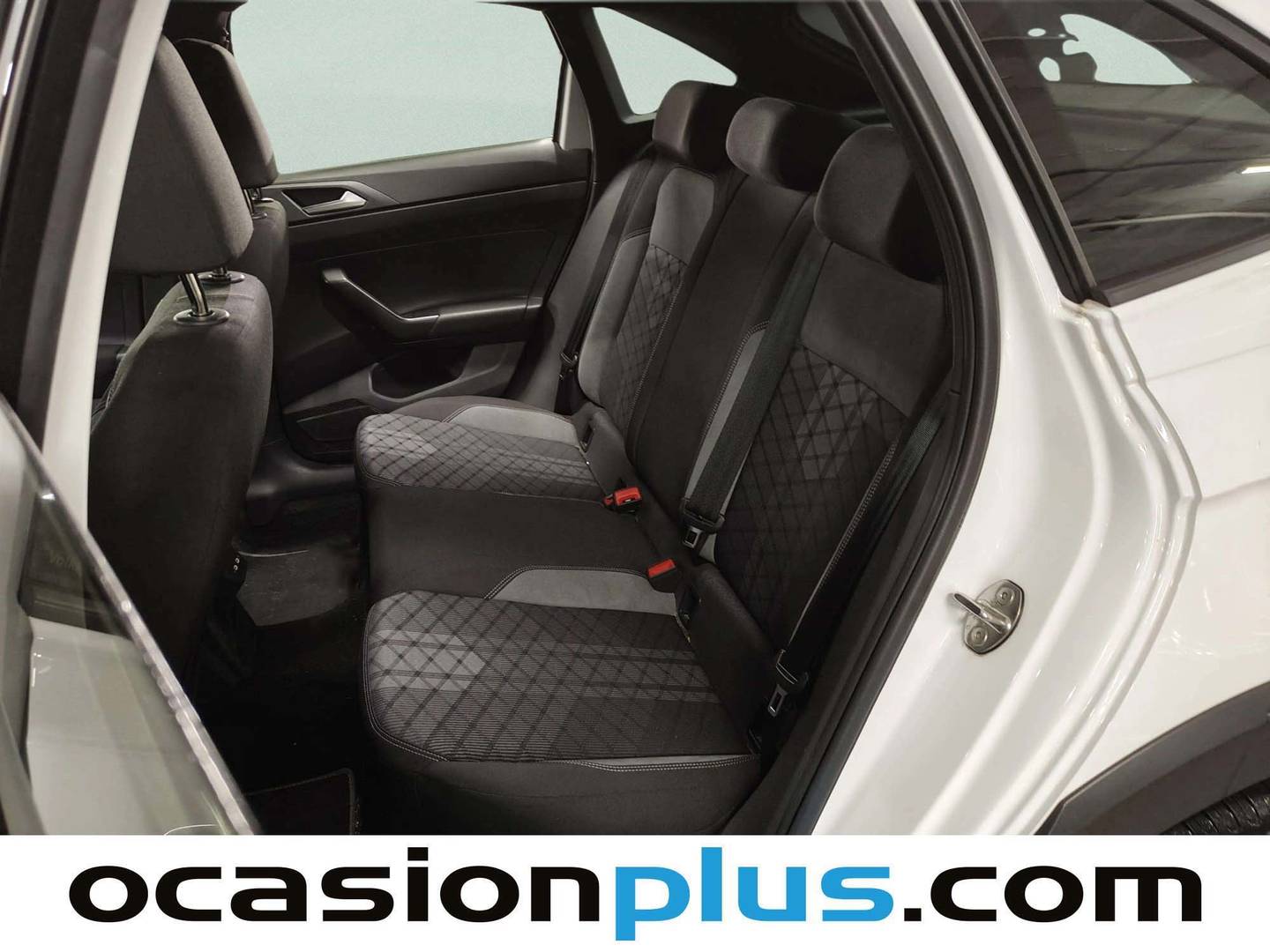 Foto asientos traseros Volkswagen Taigo Volkswagen Taigo R-Line 1.5 TSI  (150 CV) DSG