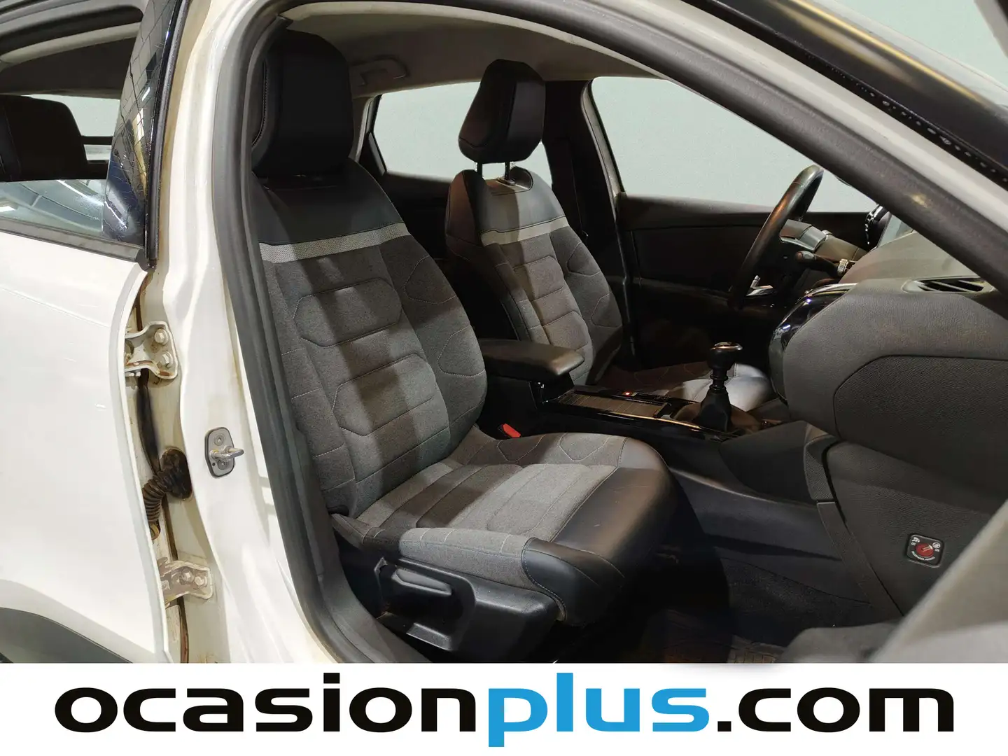 Foto Citroën C4 Citroen C4 PureTech 130 S&S 6v Feel Pack (130 CV)