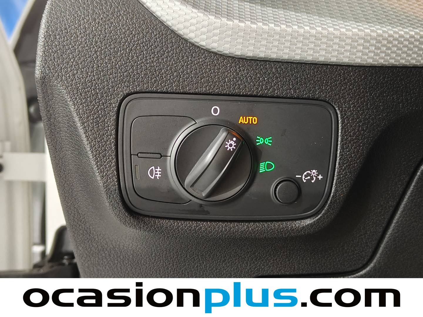 Foto Audi Q2 Audi Q2 Advanced 30 TDI (116 CV)