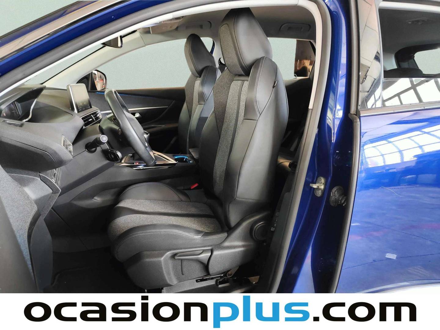 Foto asientos delanteros Peugeot 3008 Peugeot 3008 BlueHDI 130 S&S Allure (130 CV)
