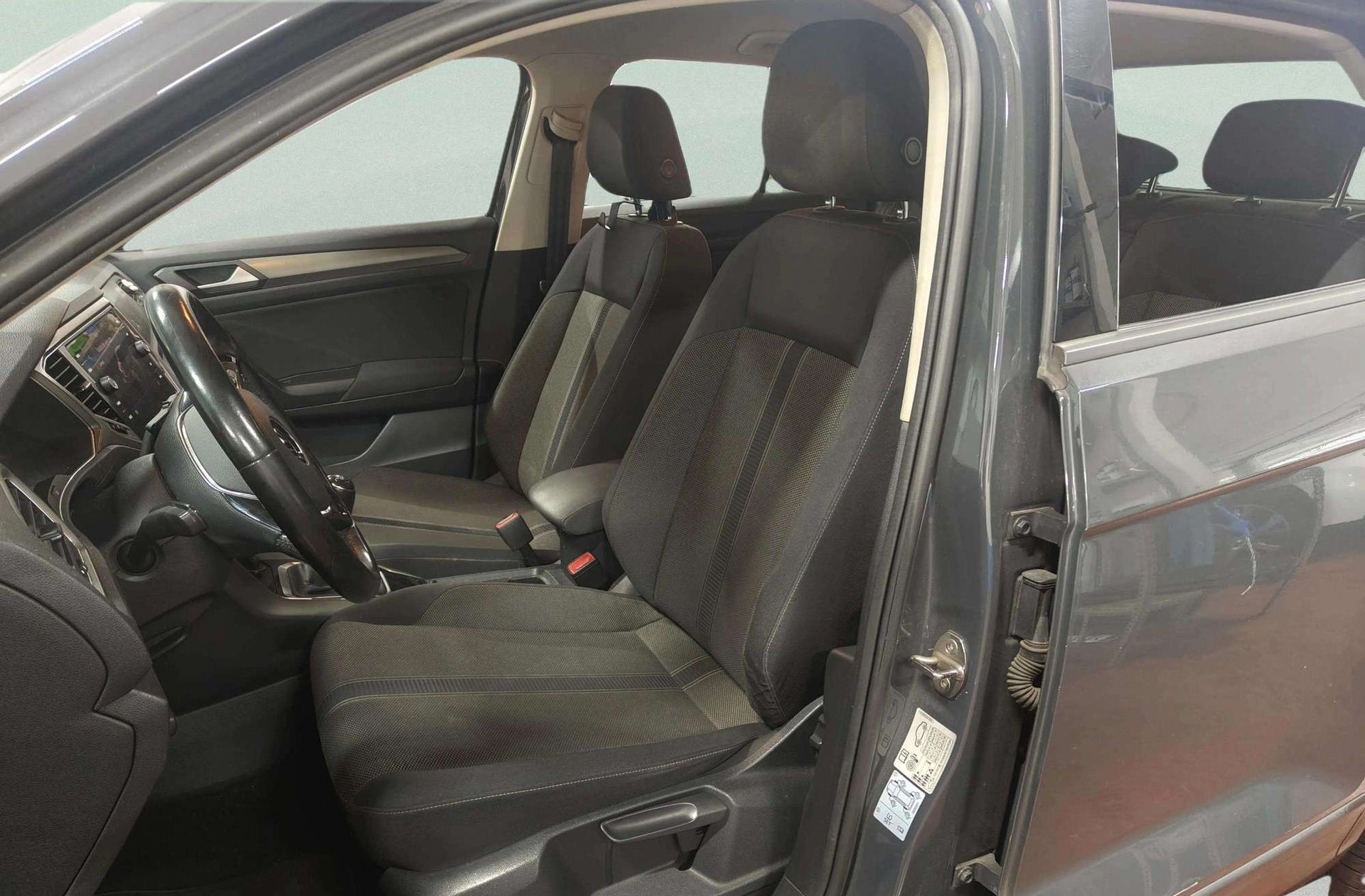 Volkswagen T-Roc Advance 1.0 TSI - foto 10