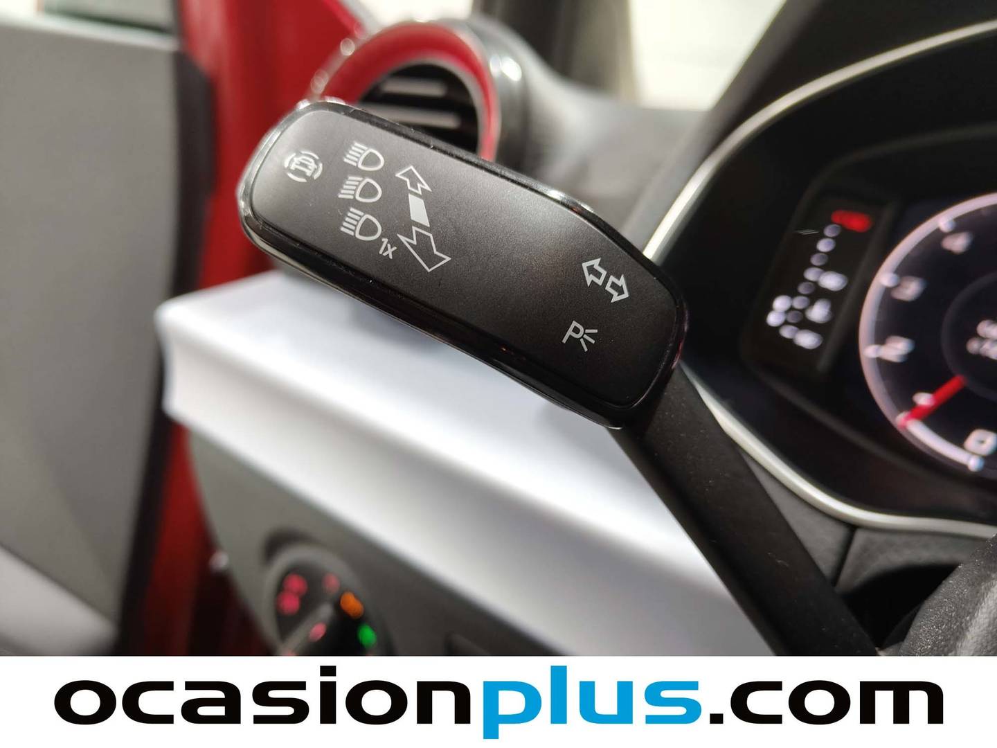 Seat Arona SEAT Arona 1.0 TSI S&S FR Plus (110 CV) seminuevo