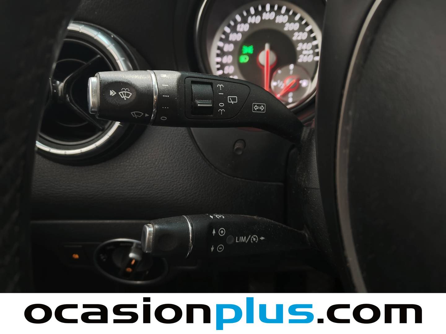 Foto Mercedes CLA Mercedes-Benz CLA Shooting Brake CLA 200 d (136 CV)